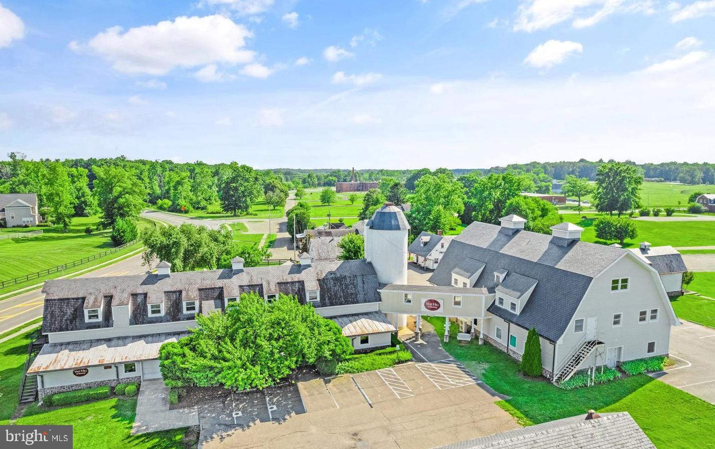 BROOKSIDE - Residential