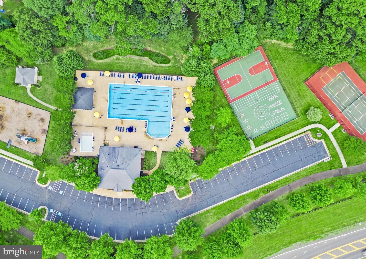 BROOKSIDE - Residential