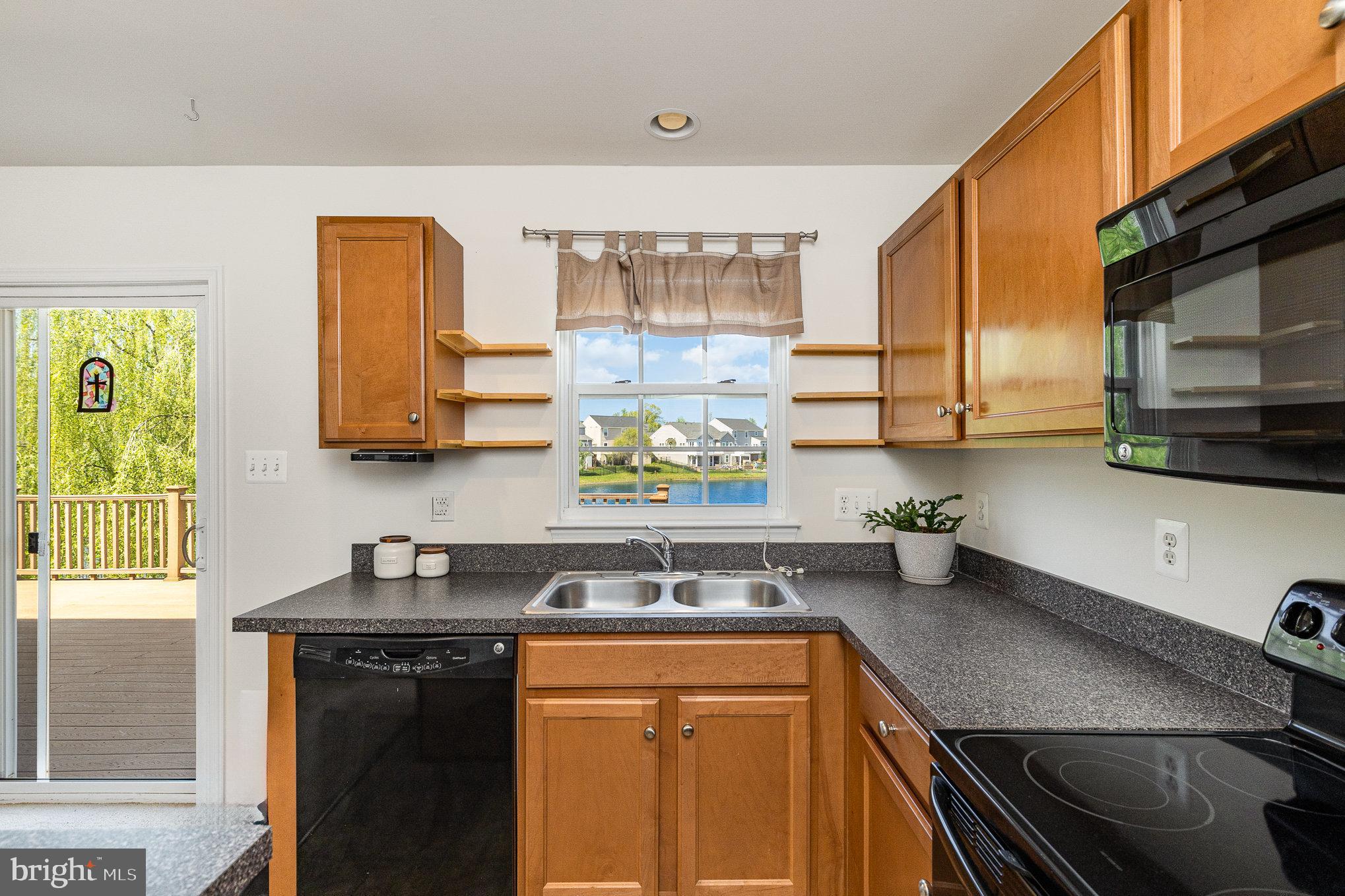 BROOKSIDE - Residential