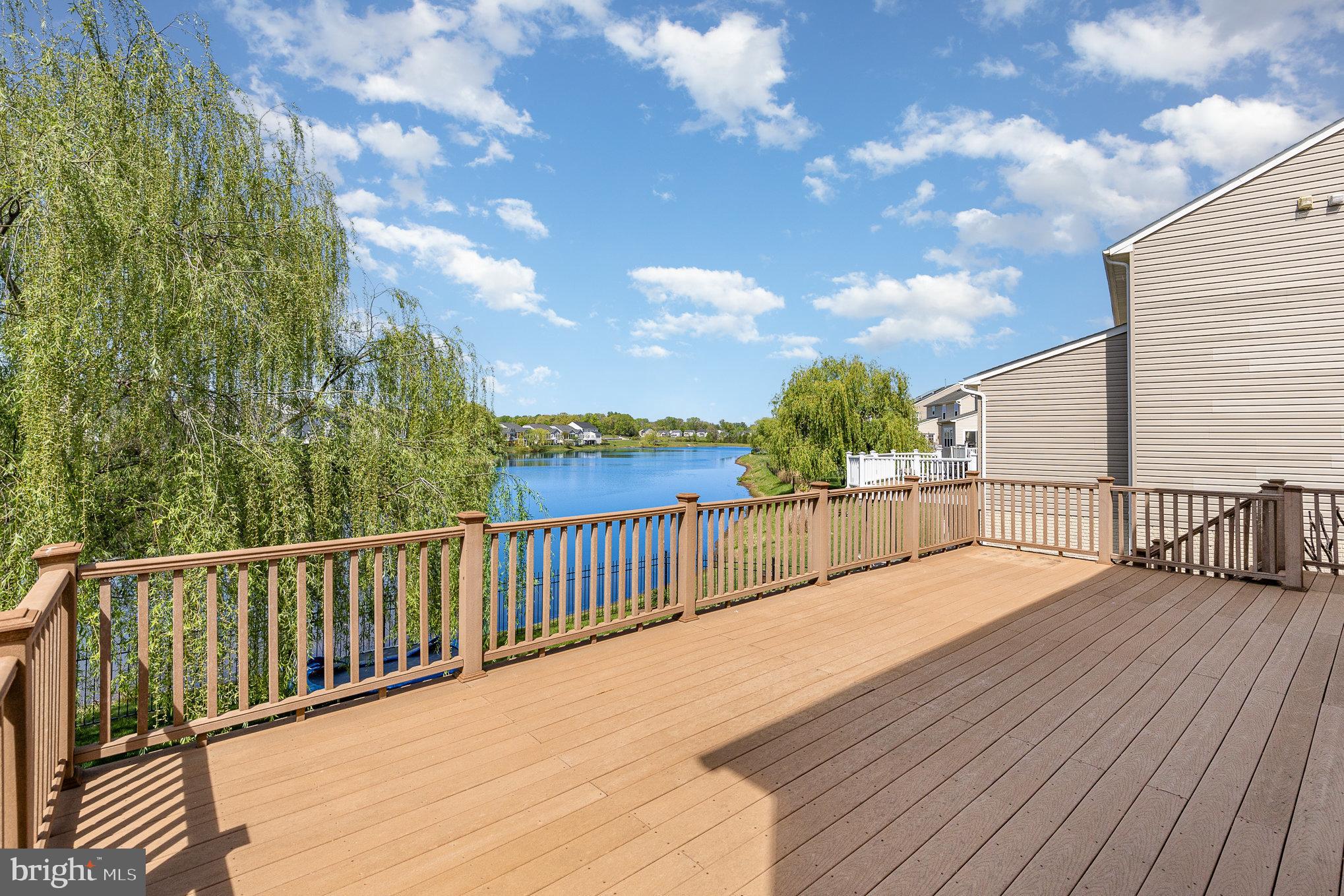 BROOKSIDE - Residential