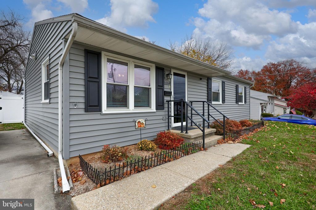 Photo of 1004 Scenery Drive, HARRISBURG, PA 17109 (MLS # PADA2051470)