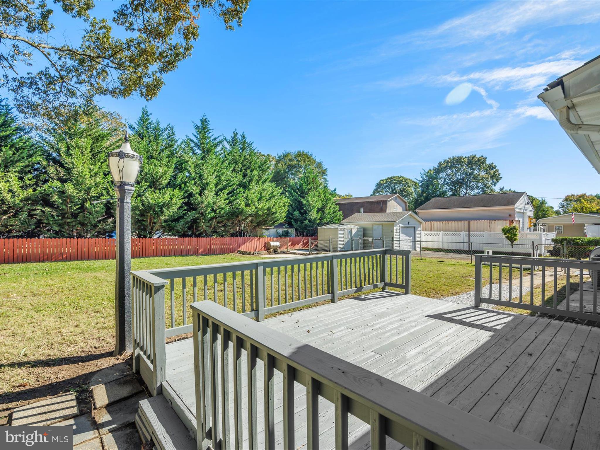 UPPER MAGOTHY BEACH - Residential