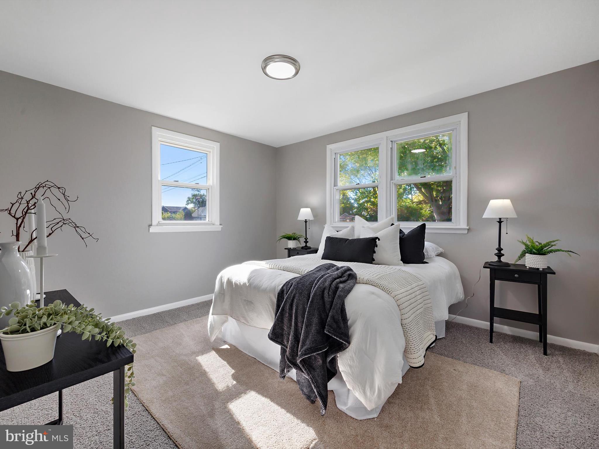 UPPER MAGOTHY BEACH - Residential