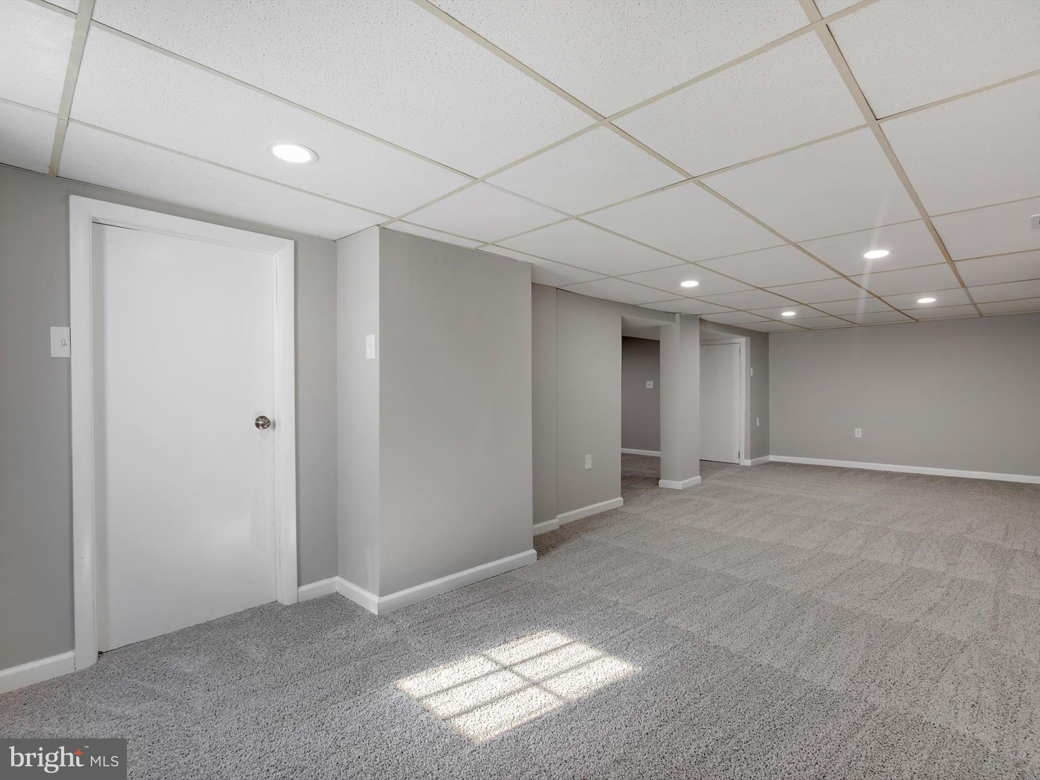 UPPER MAGOTHY BEACH - Residential