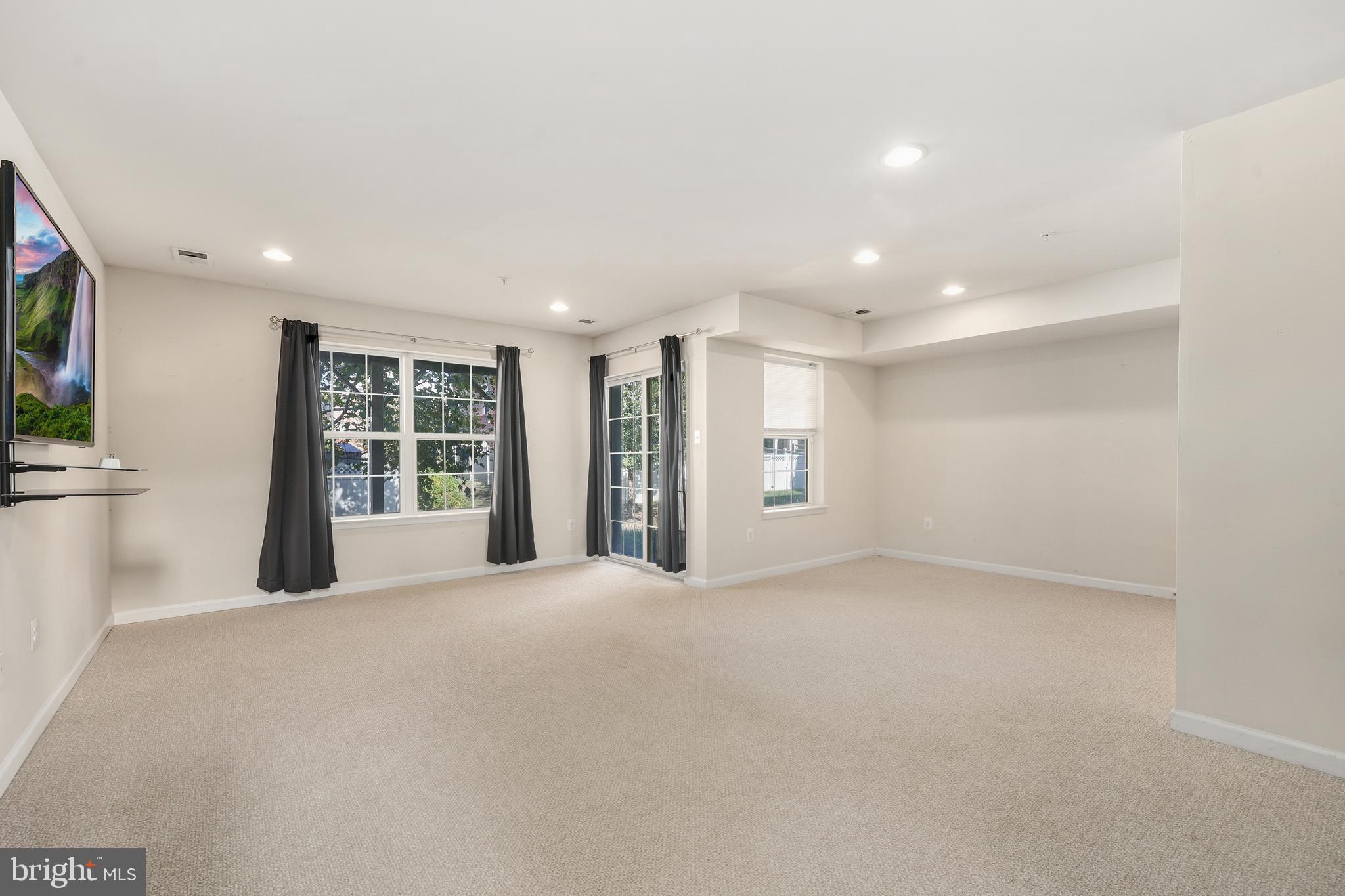 GLENEAGLES - Residential