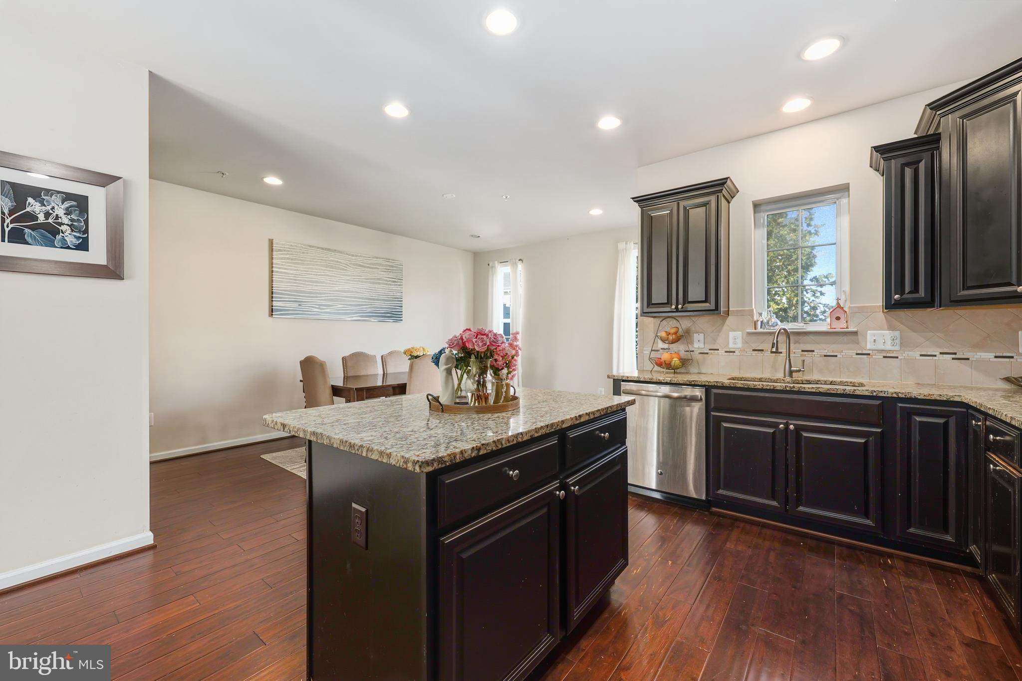 GLENEAGLES - Residential