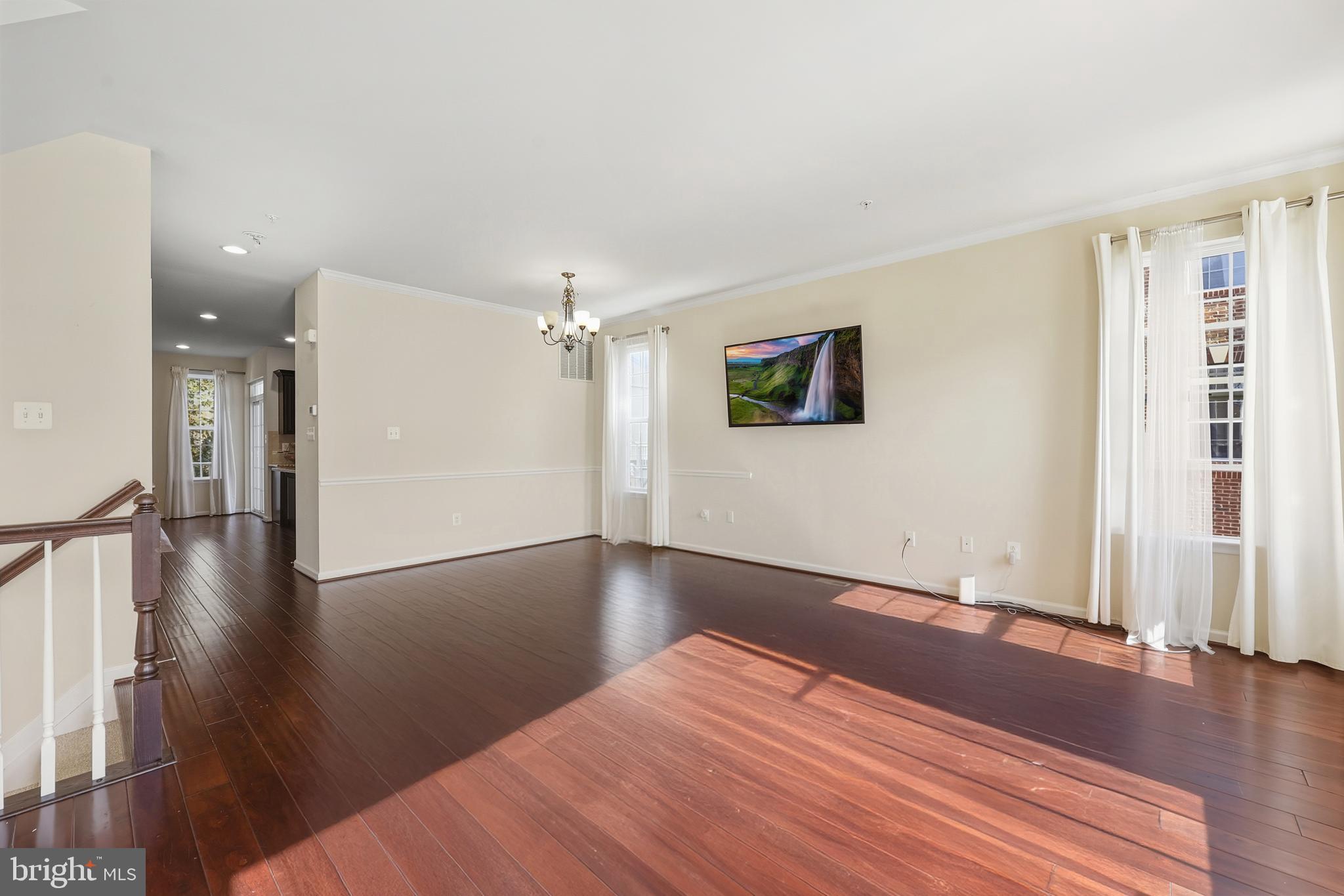 GLENEAGLES - Residential