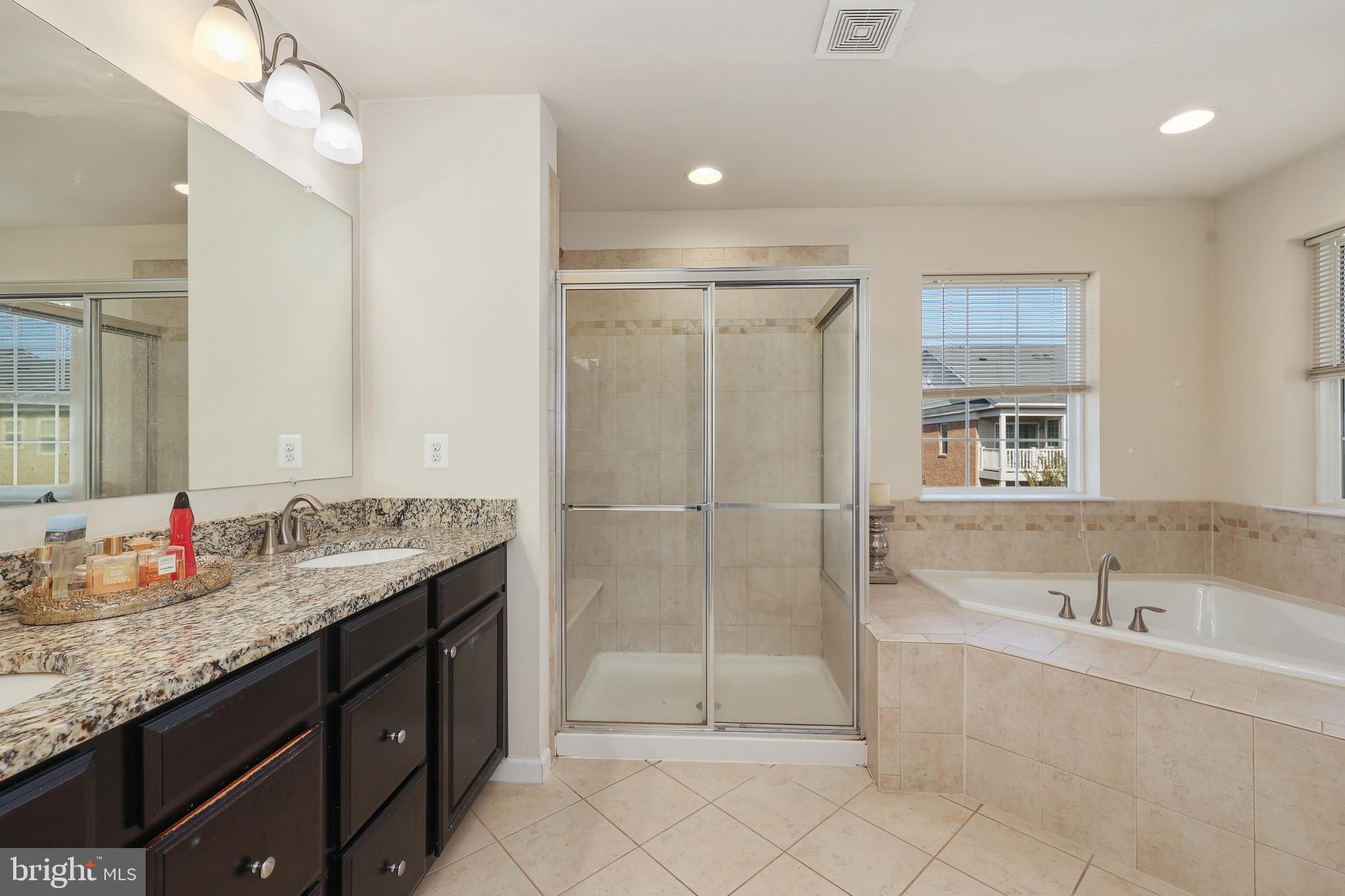 GLENEAGLES - Residential