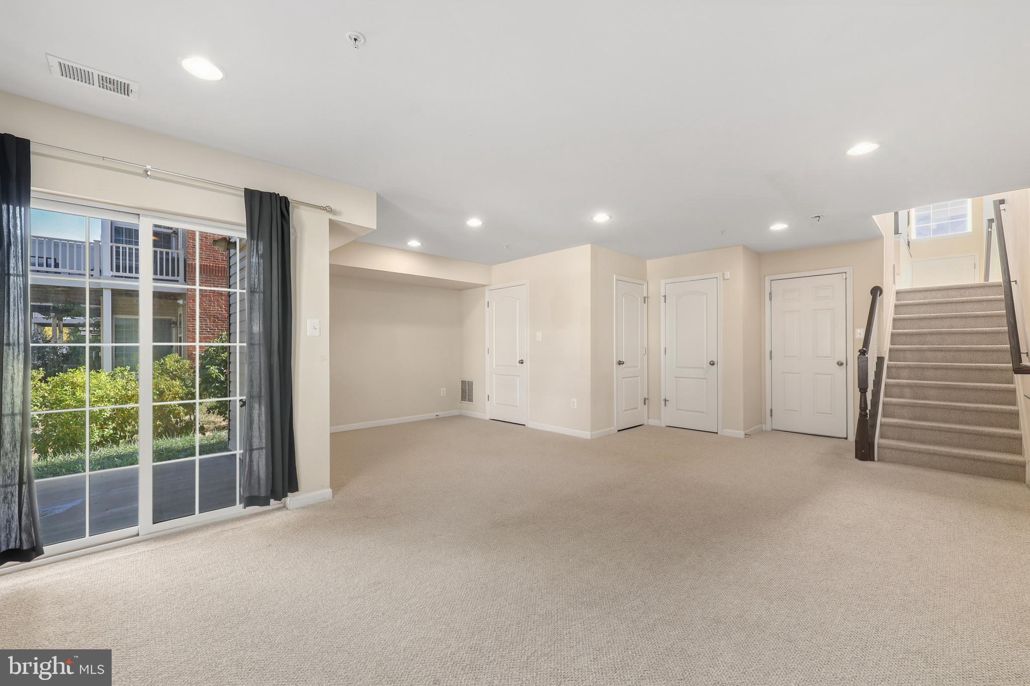 GLENEAGLES - Residential