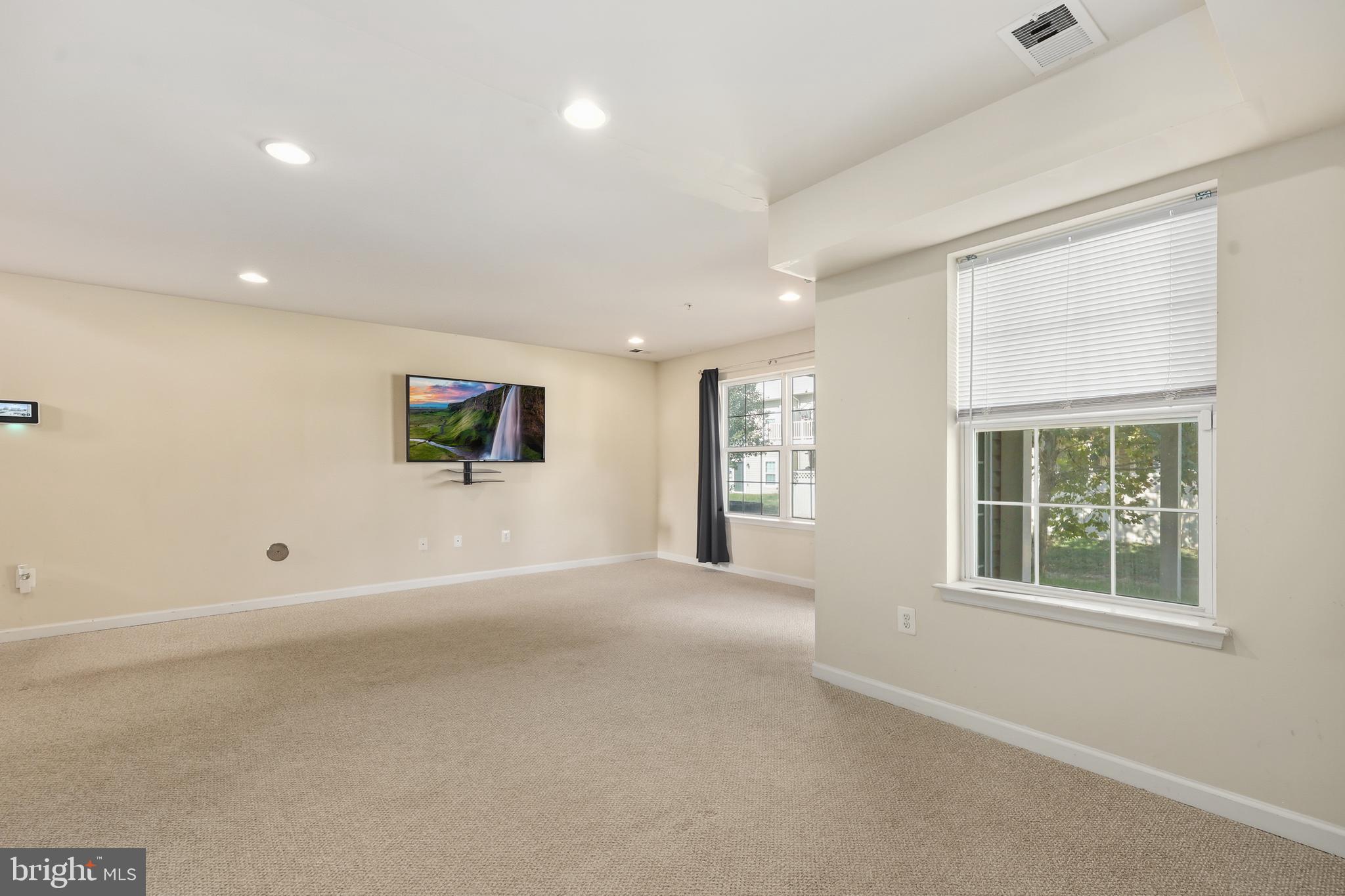 GLENEAGLES - Residential