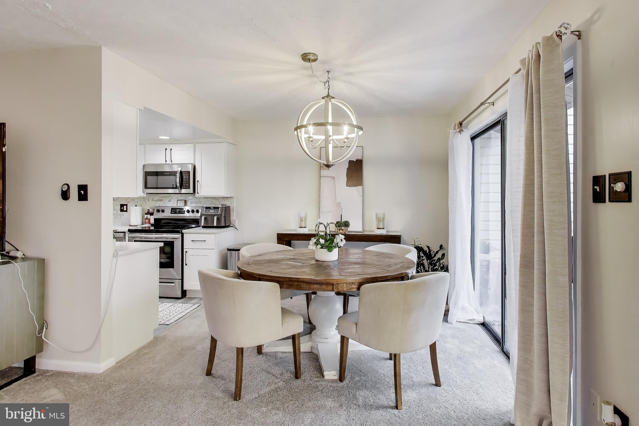 1904 ARDENWOOD TERRACE