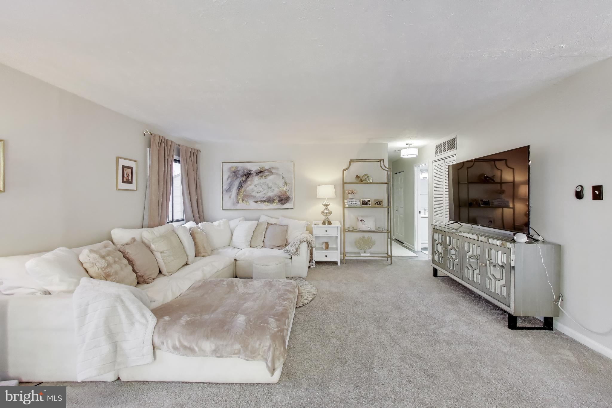 1904 ARDENWOOD TERRACE