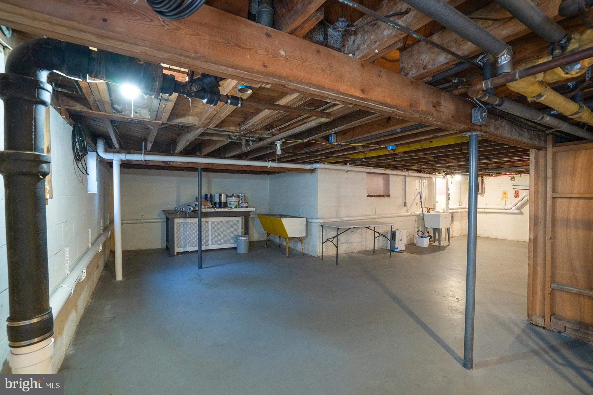 COLLEGE HEIGHTS - Residential