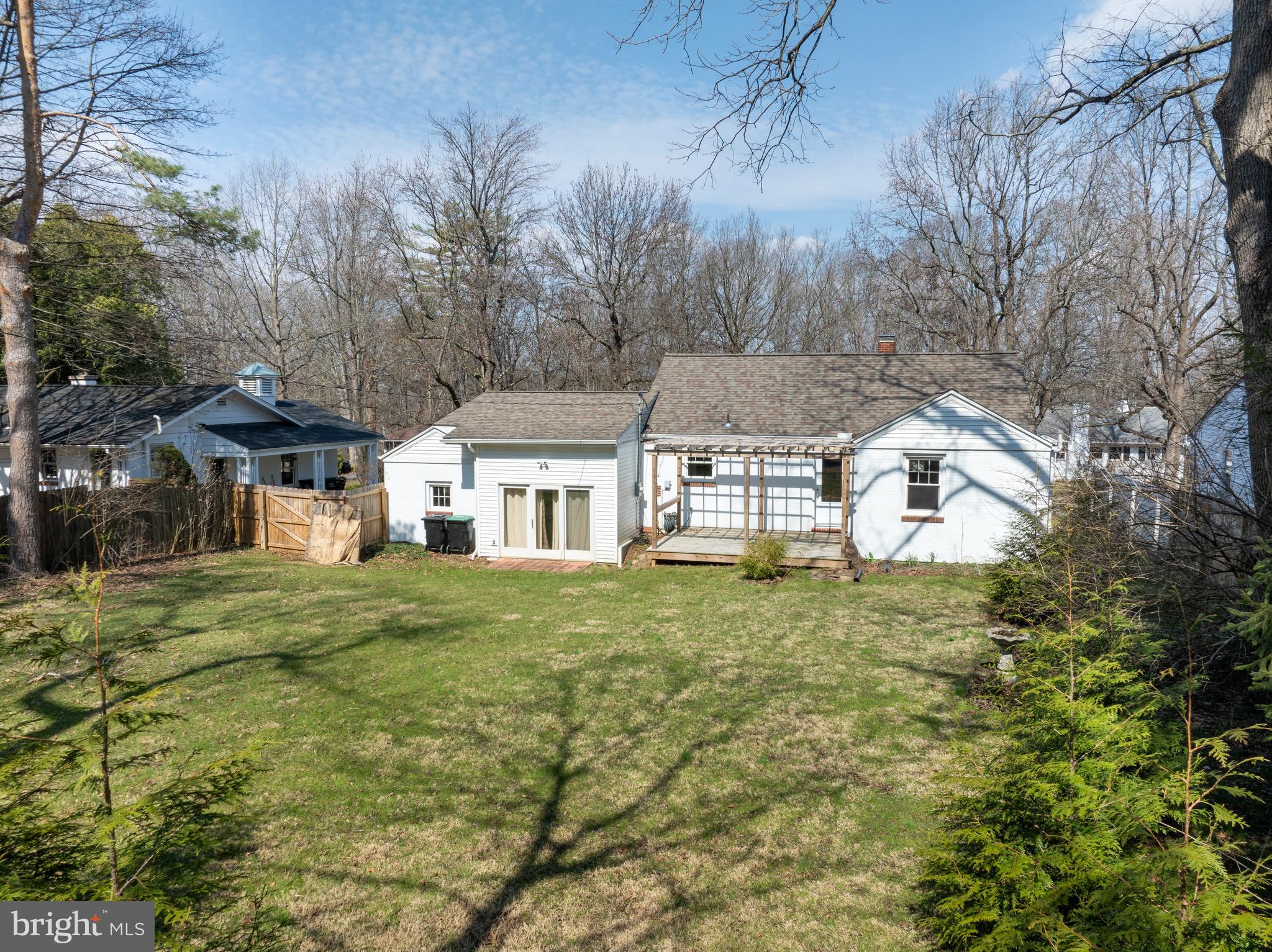 COLLEGE HEIGHTS - Residential