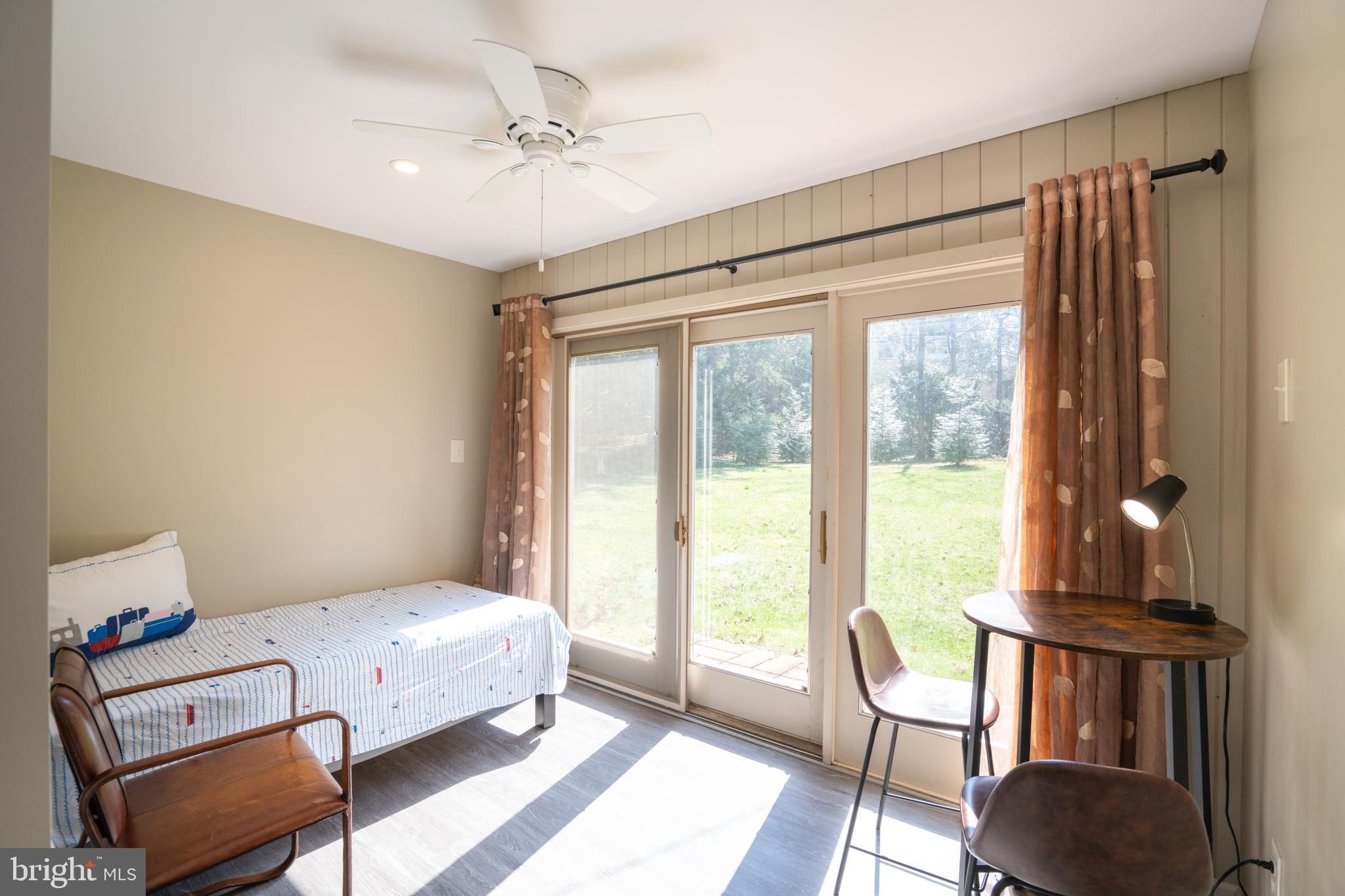 COLLEGE HEIGHTS - Residential