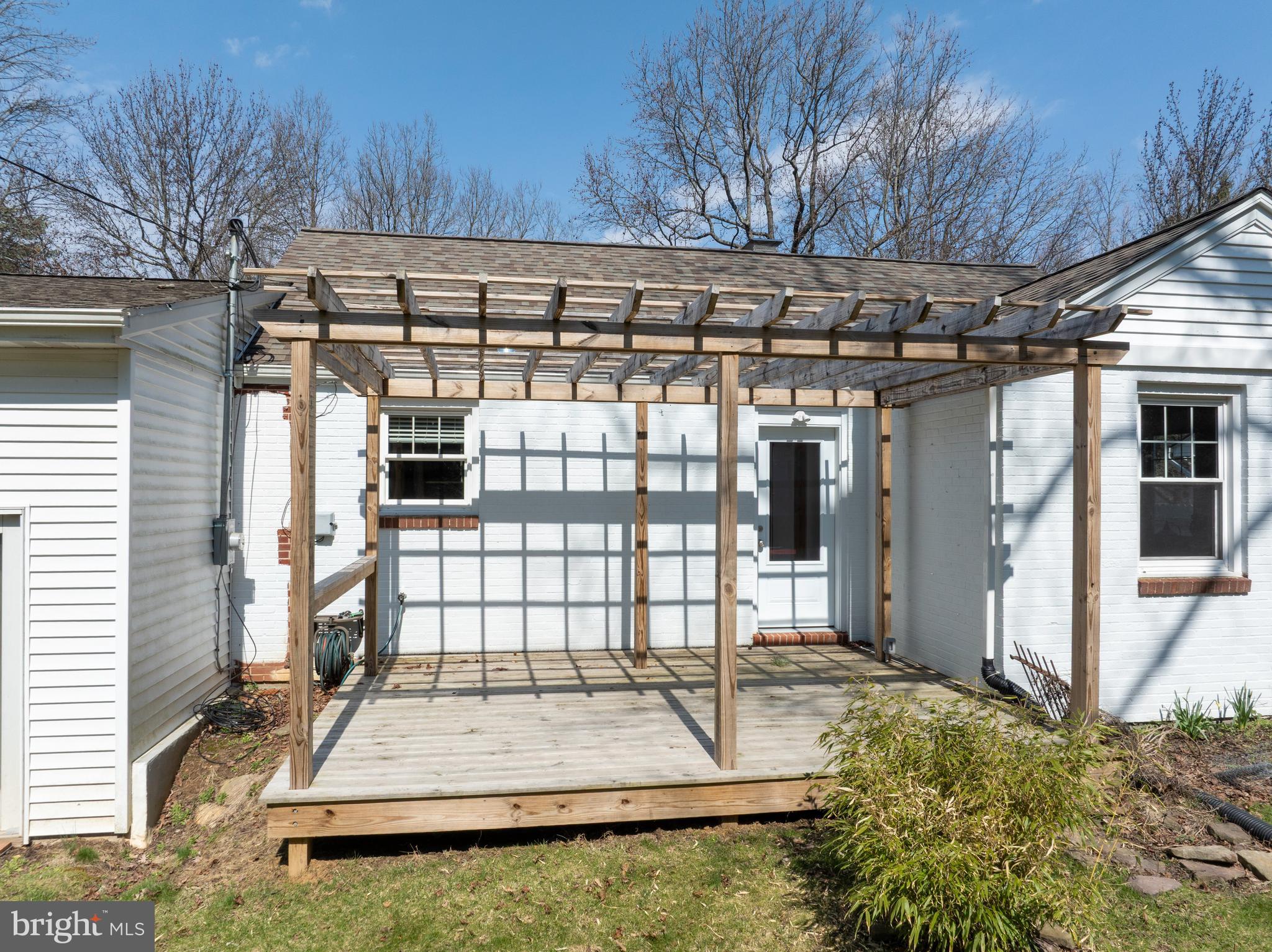 COLLEGE HEIGHTS - Residential