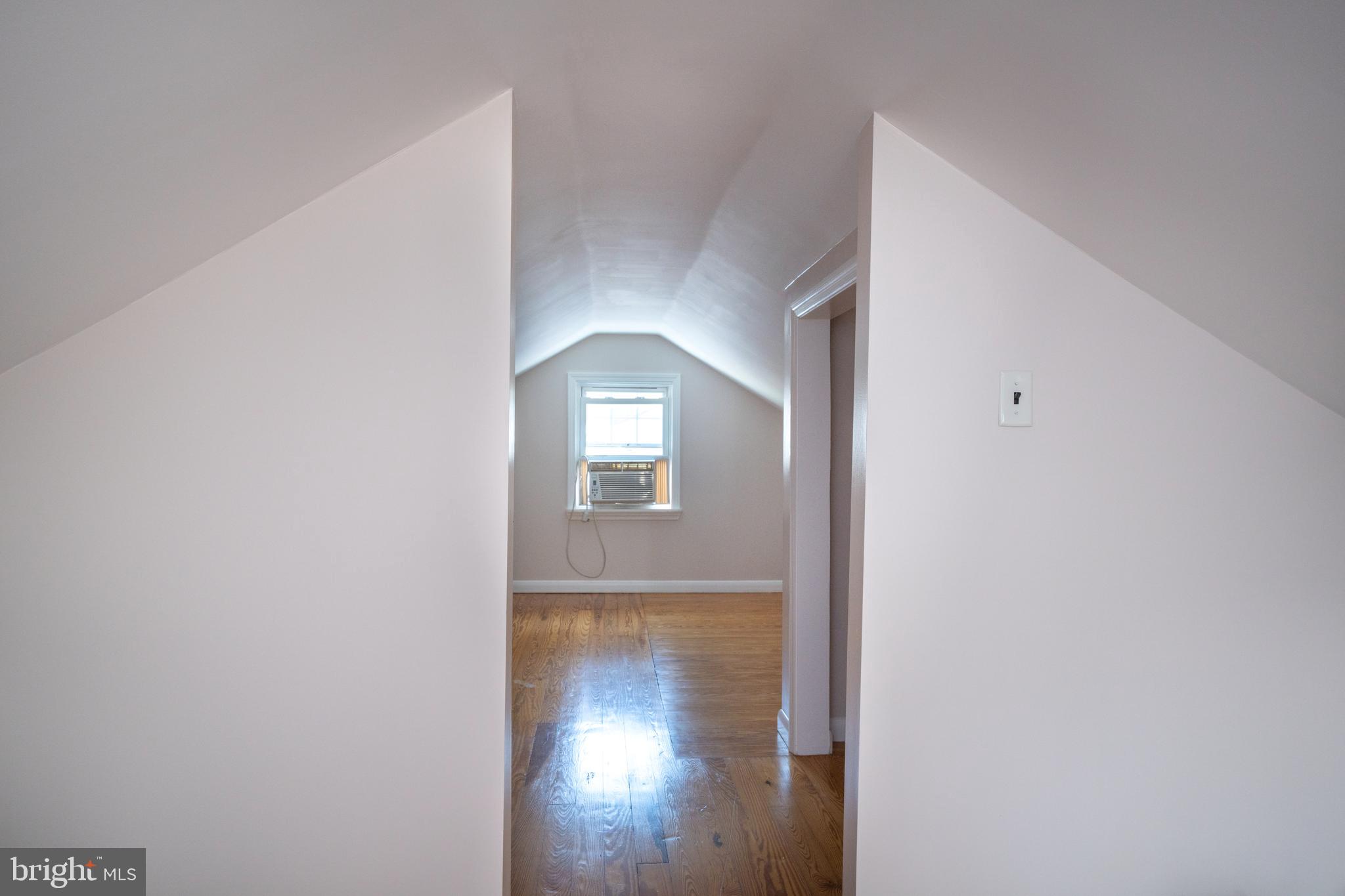 COLLEGE HEIGHTS - Residential