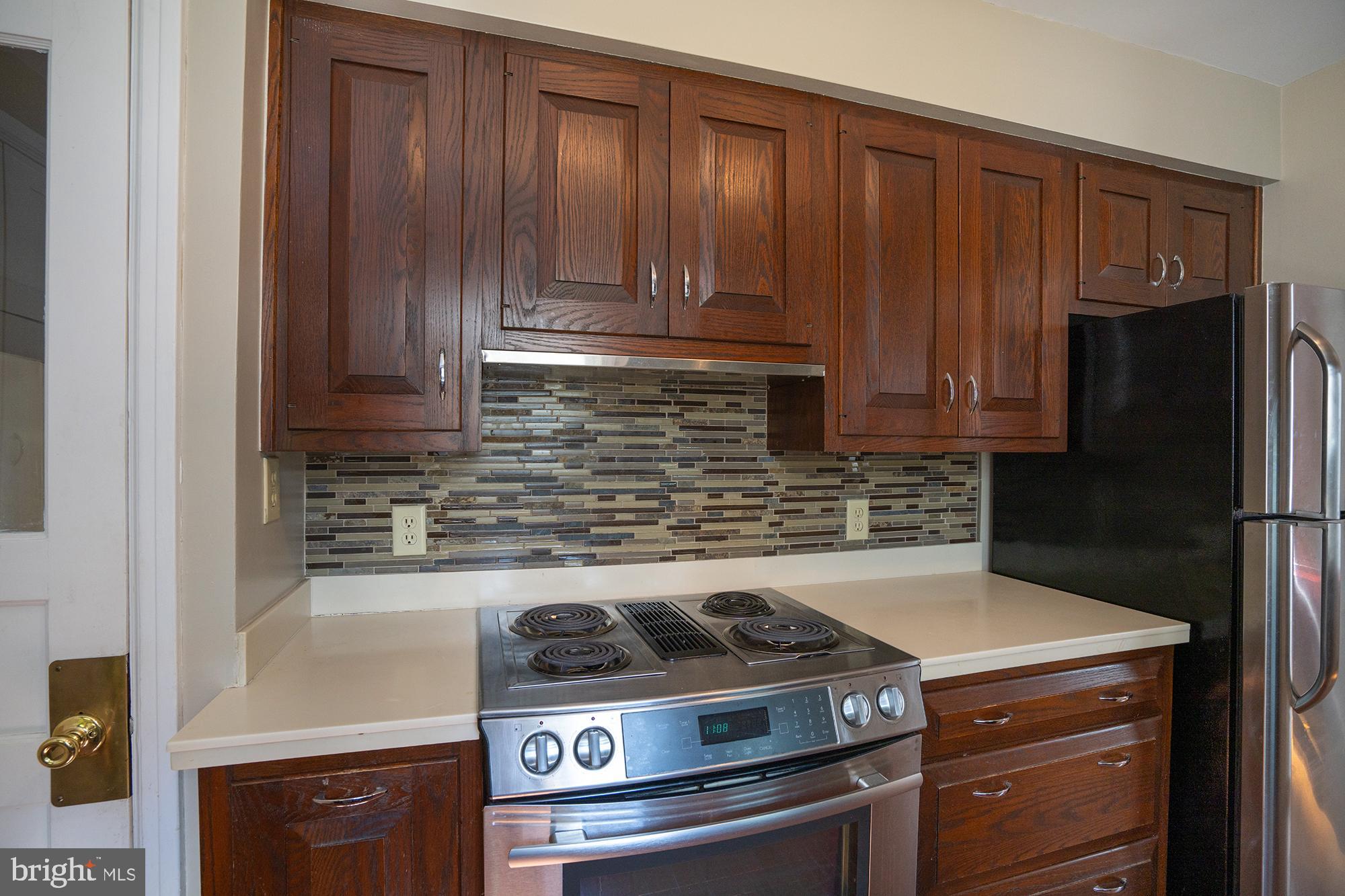 COLLEGE HEIGHTS - Residential