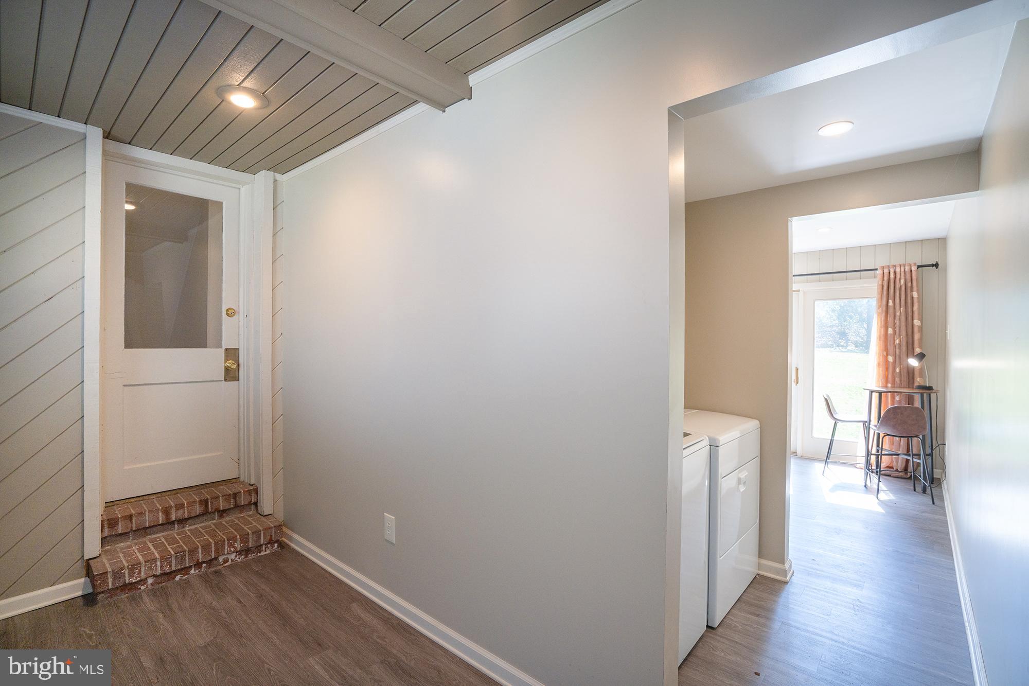 COLLEGE HEIGHTS - Residential