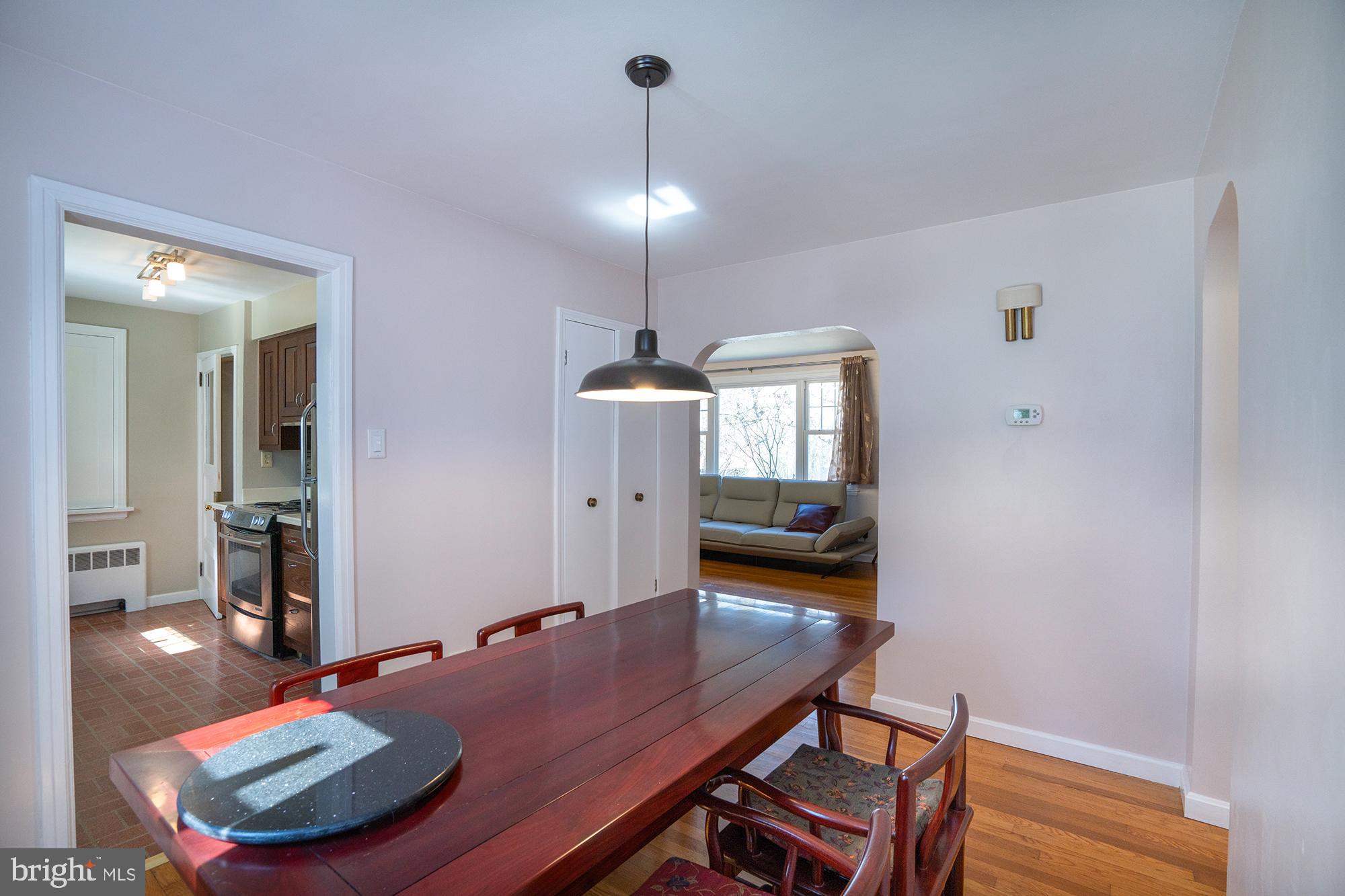 COLLEGE HEIGHTS - Residential