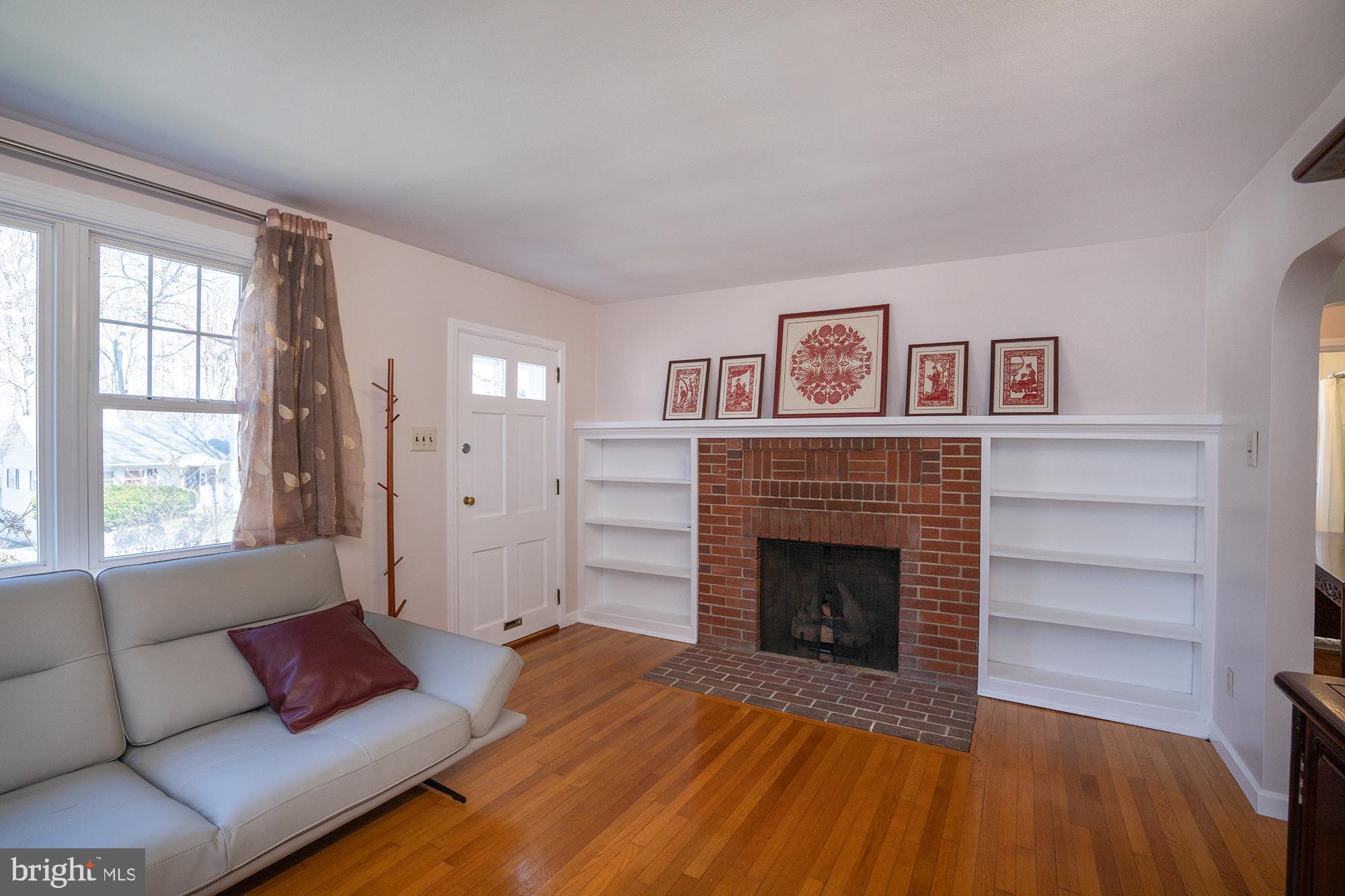 COLLEGE HEIGHTS - Residential