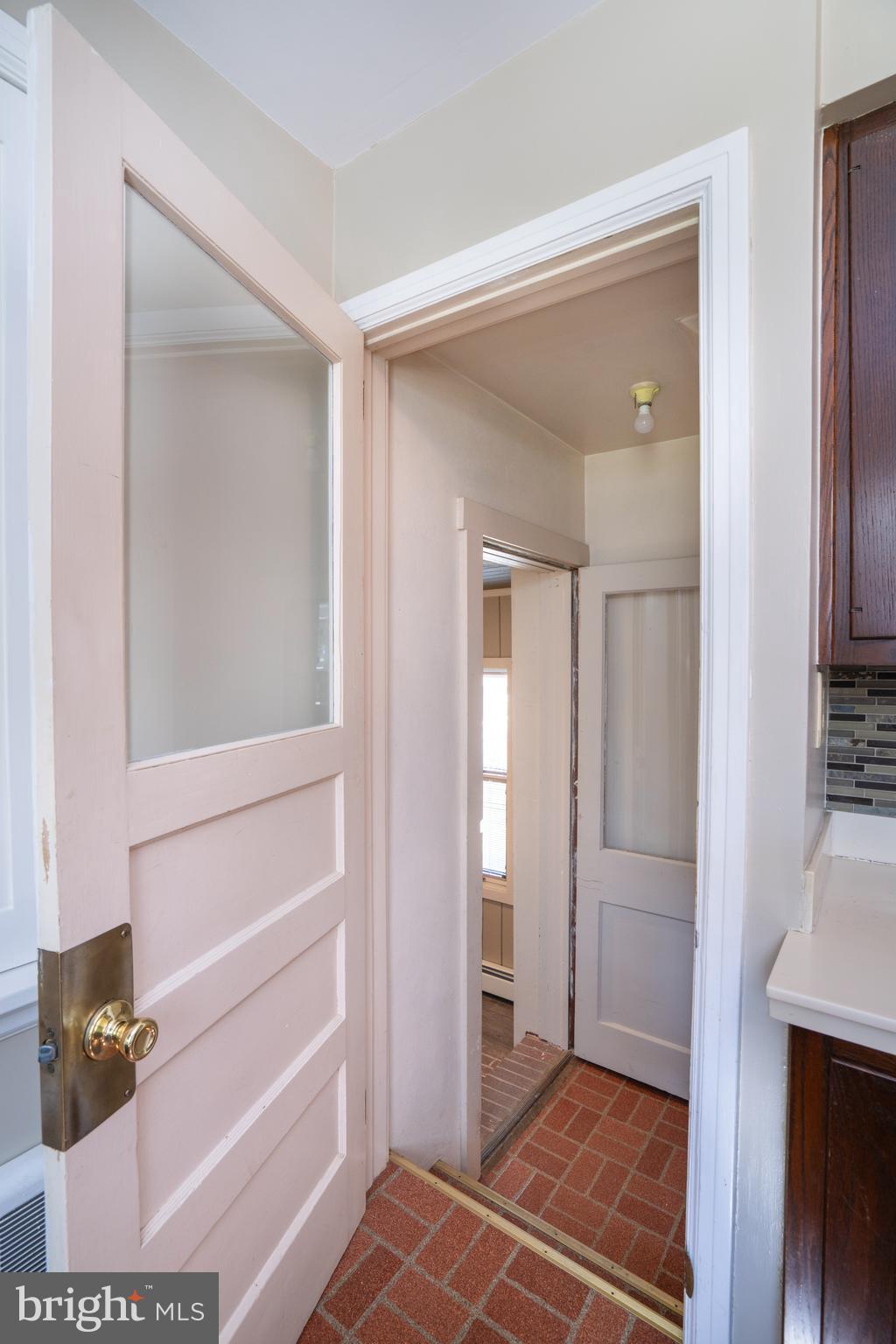 COLLEGE HEIGHTS - Residential