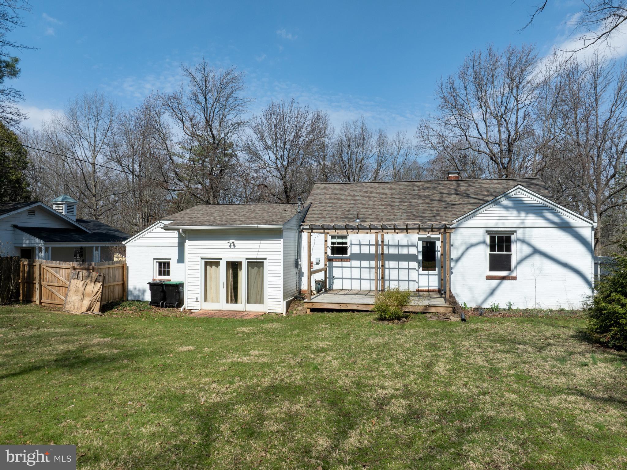 COLLEGE HEIGHTS - Residential