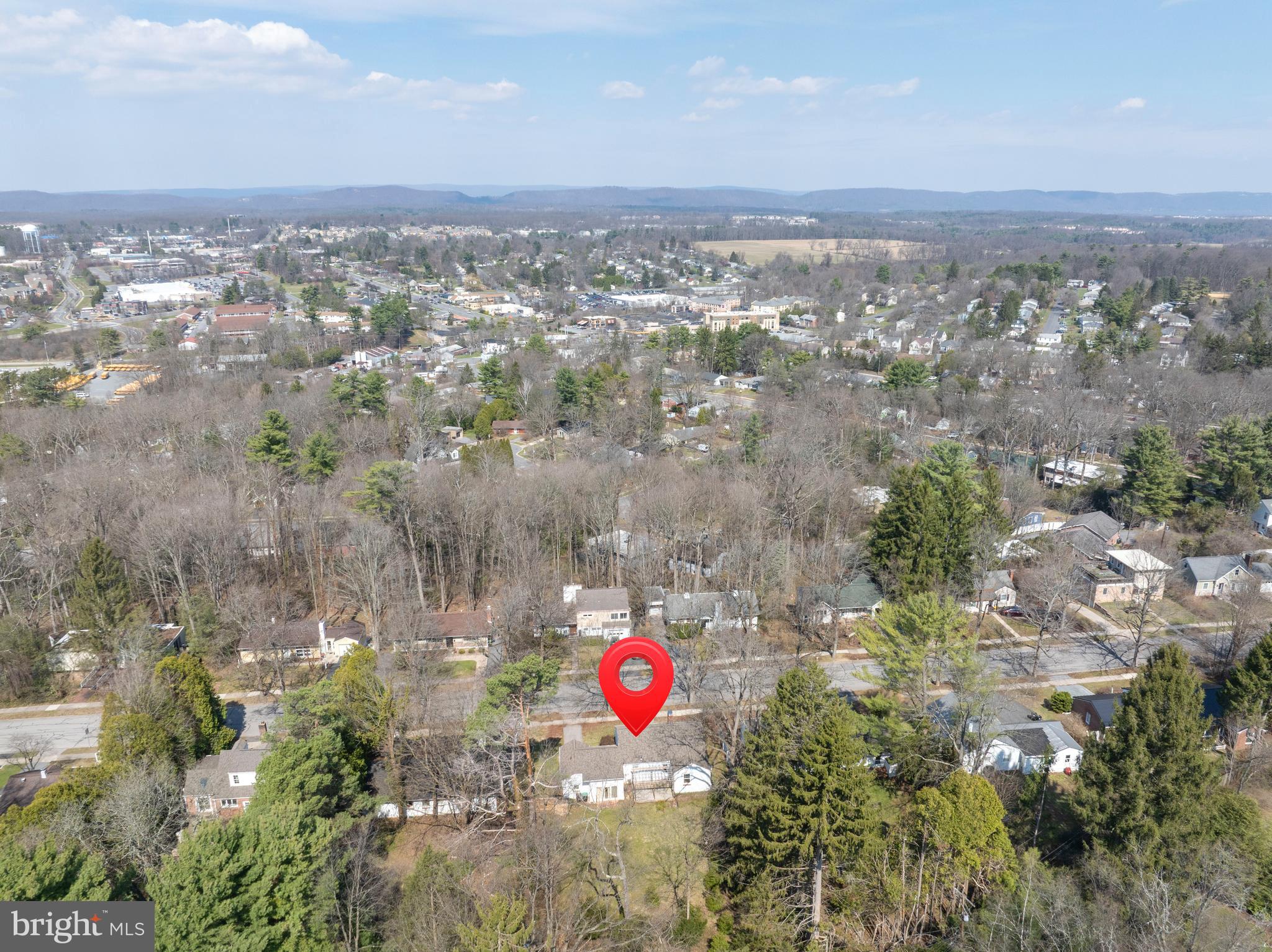 COLLEGE HEIGHTS - Residential