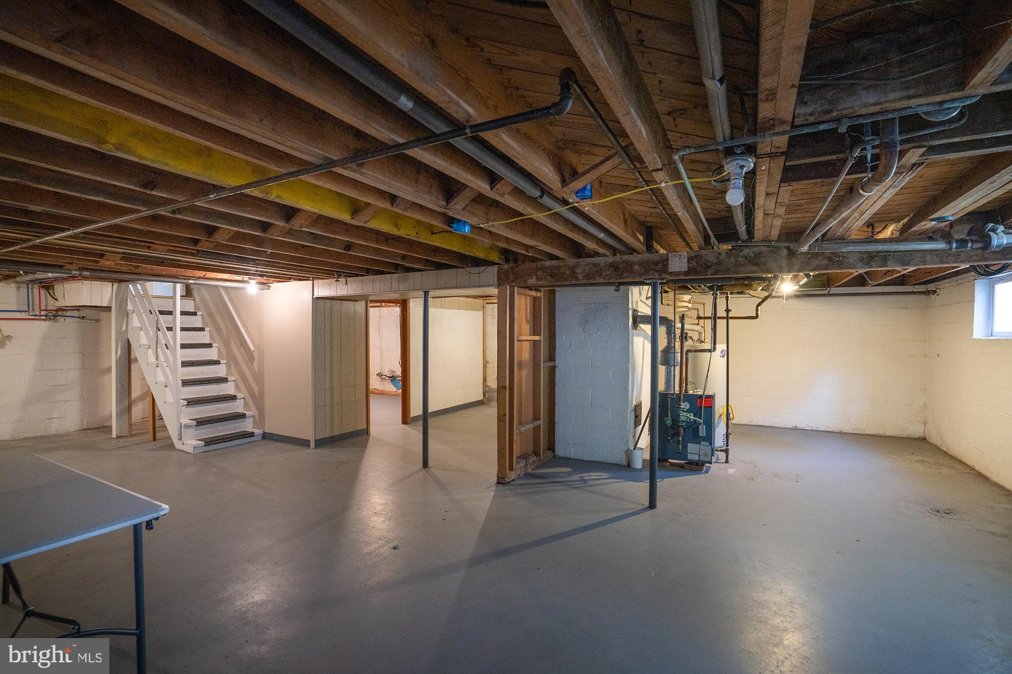 COLLEGE HEIGHTS - Residential