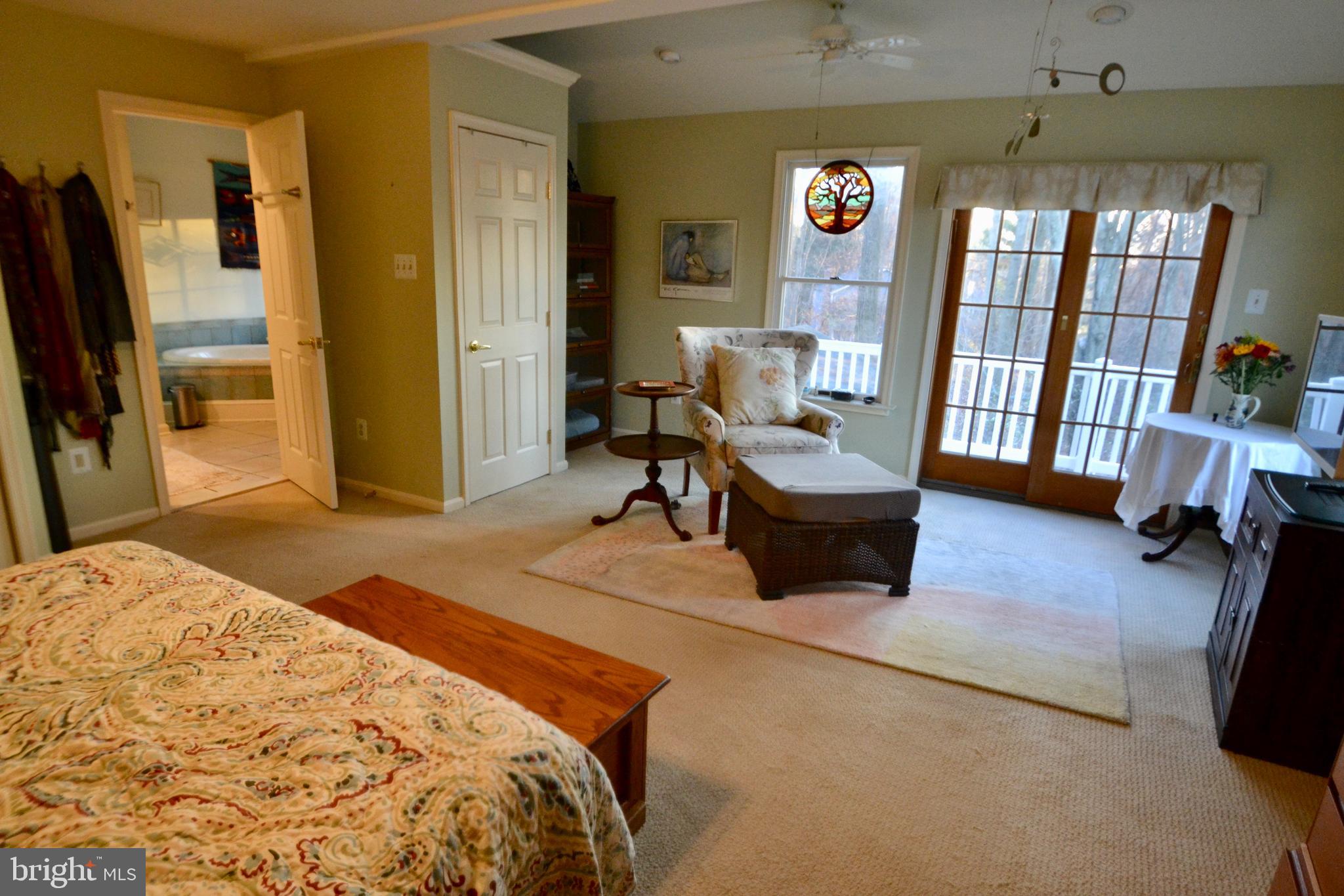 HUNTERS GLEN - Residential