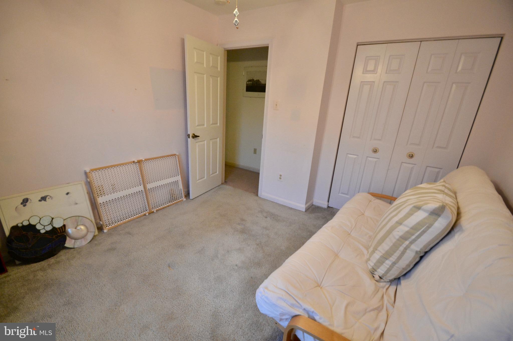 HUNTERS GLEN - Residential