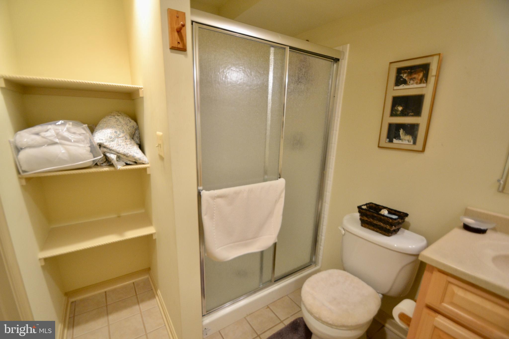 HUNTERS GLEN - Residential