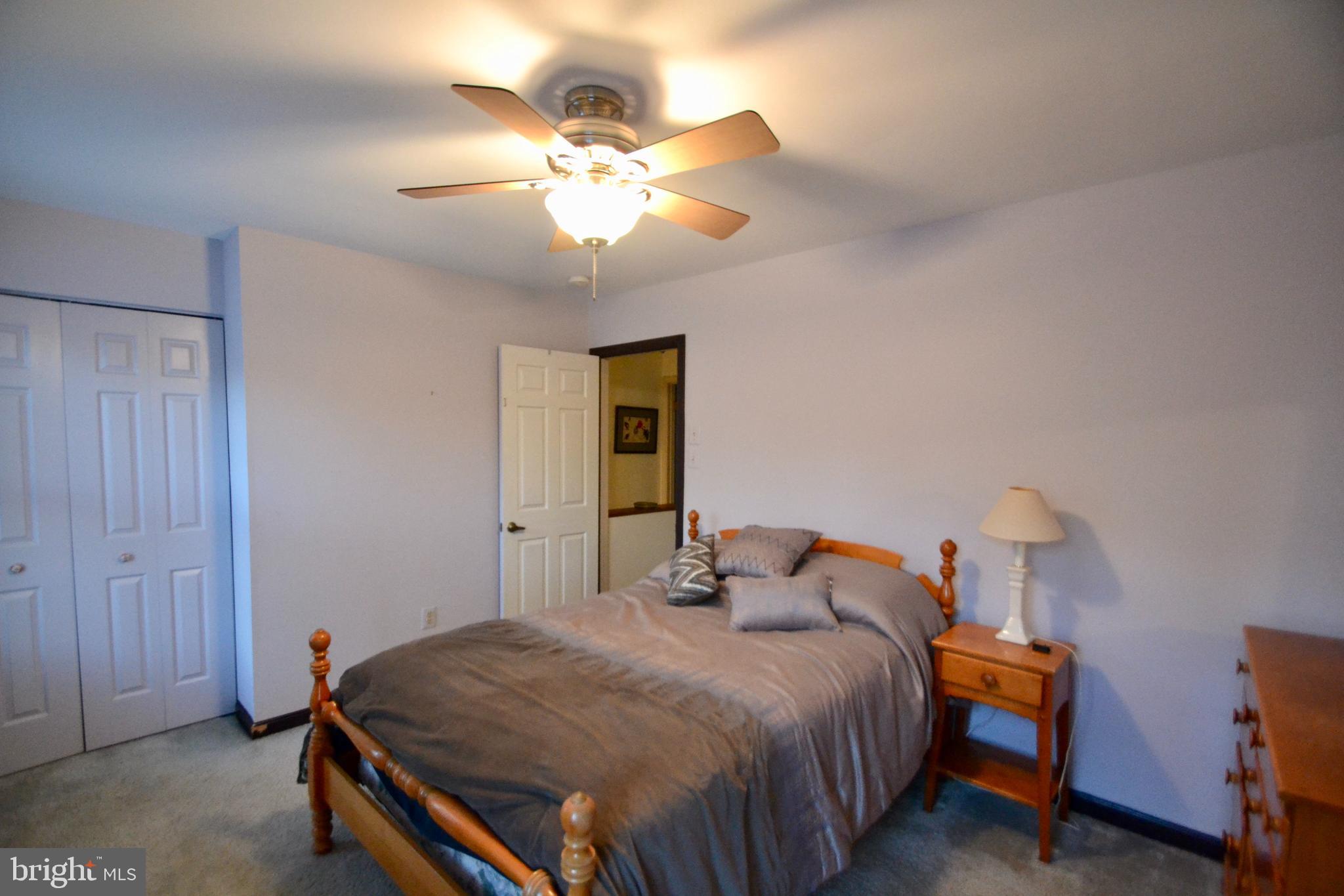 HUNTERS GLEN - Residential