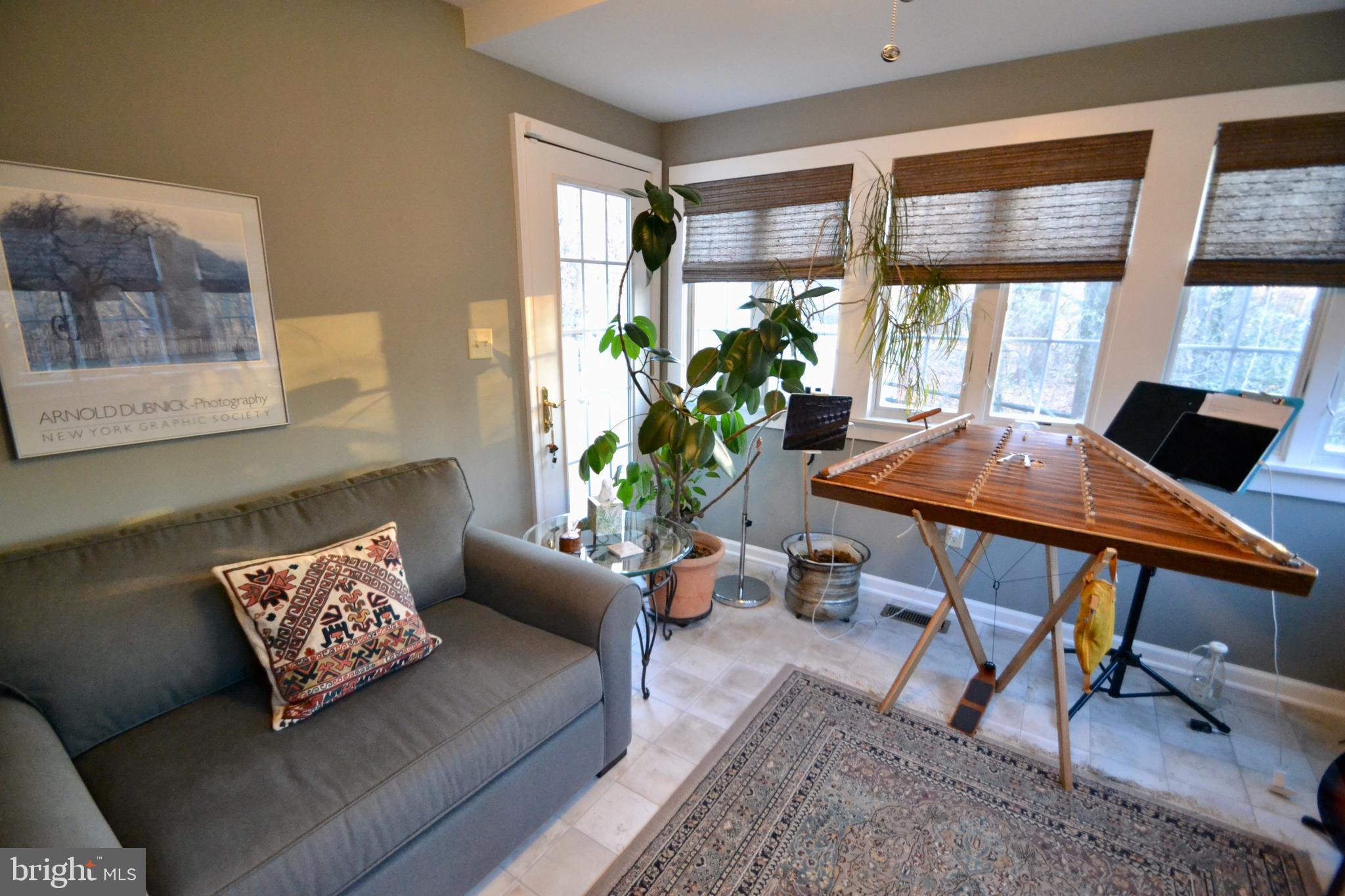 HUNTERS GLEN - Residential