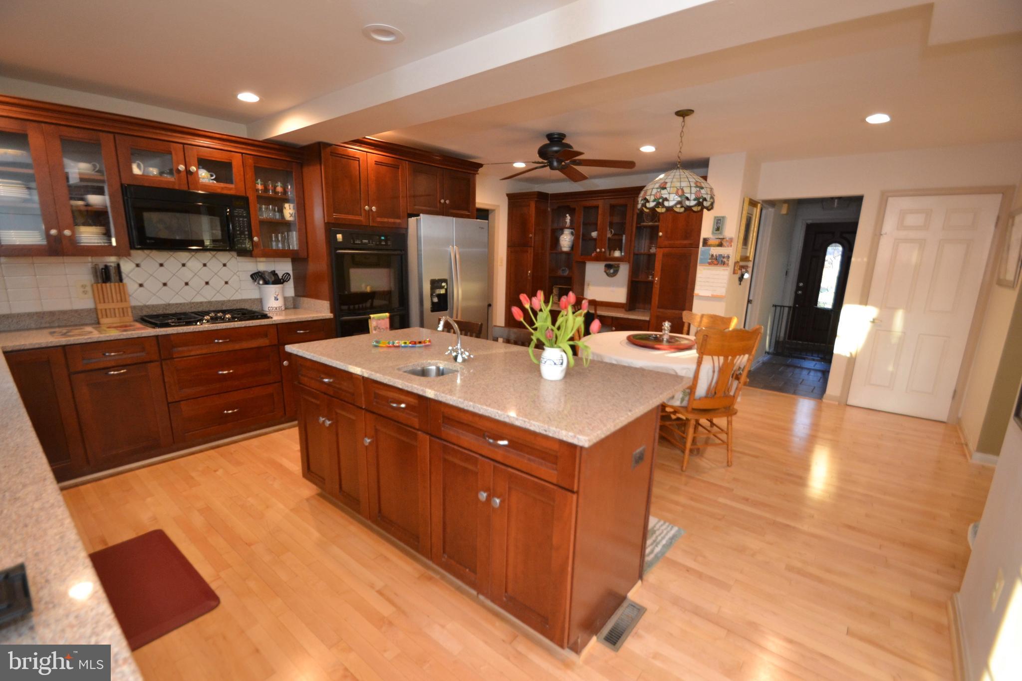 HUNTERS GLEN - Residential