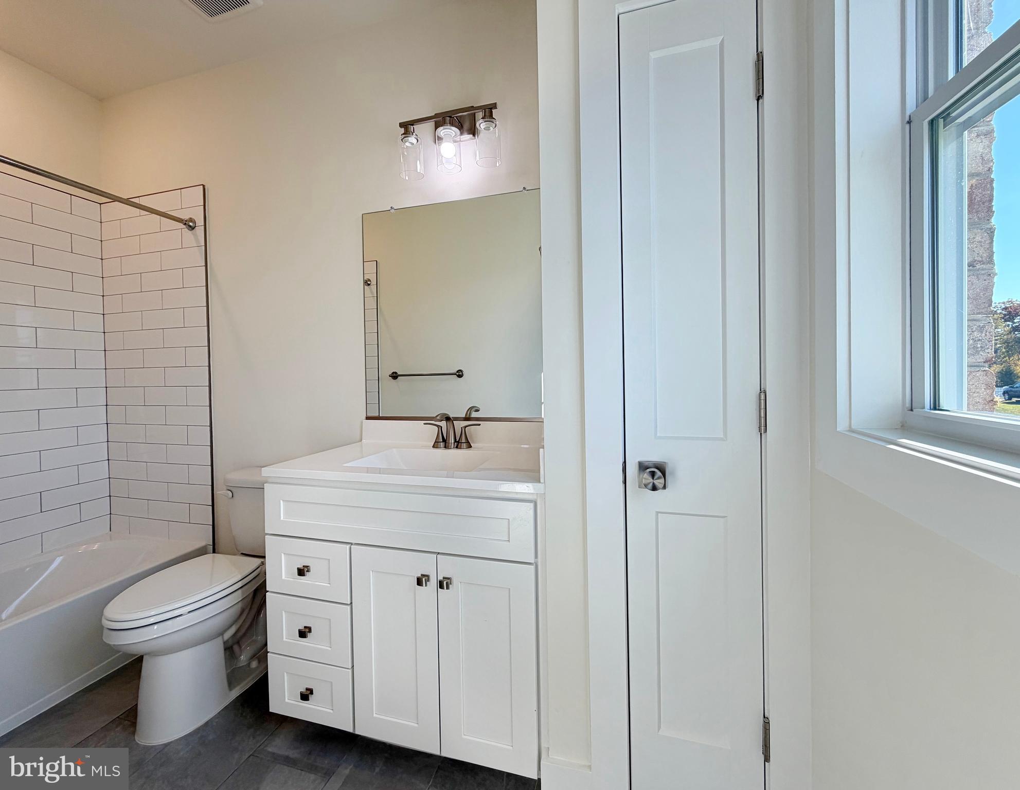 PAINTER HILL - Residential