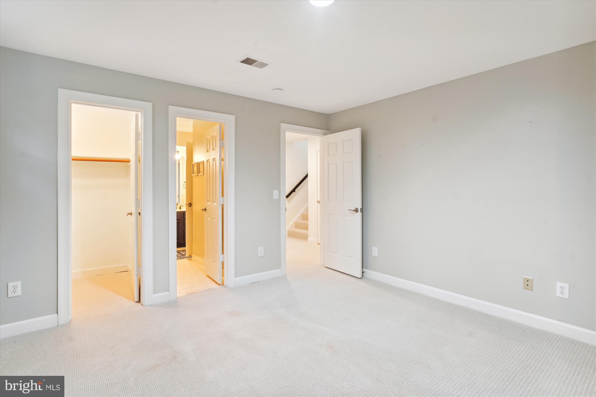 KENTLANDS - Residential