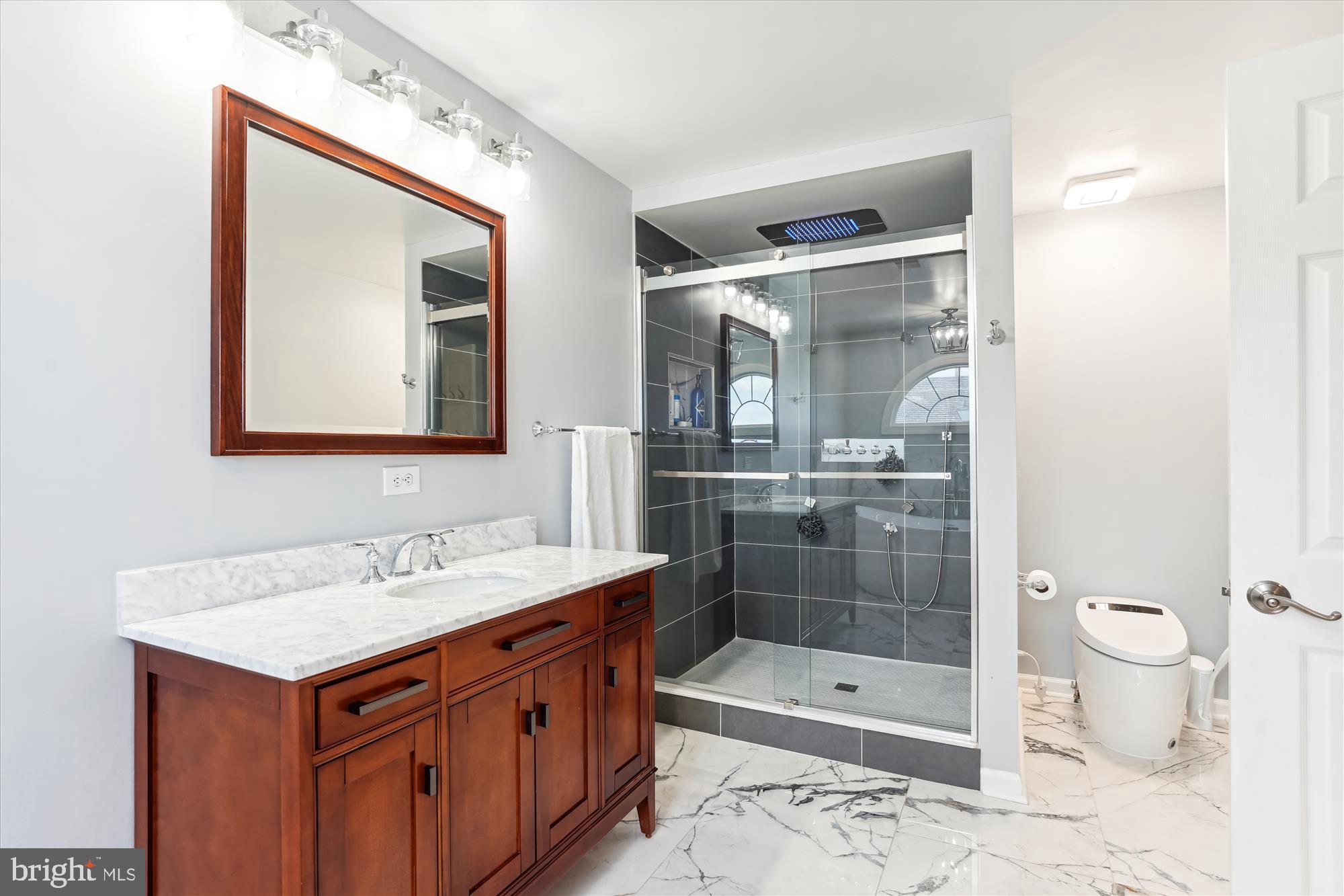 KENTLANDS - Residential