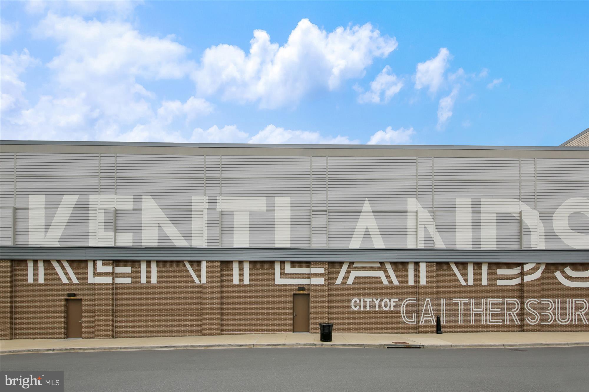 KENTLANDS - Residential