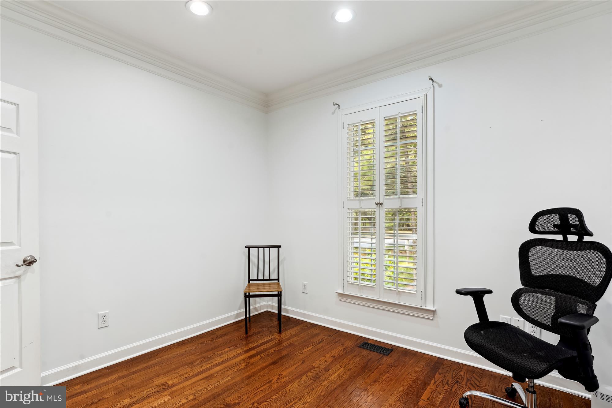 KENTLANDS - Residential