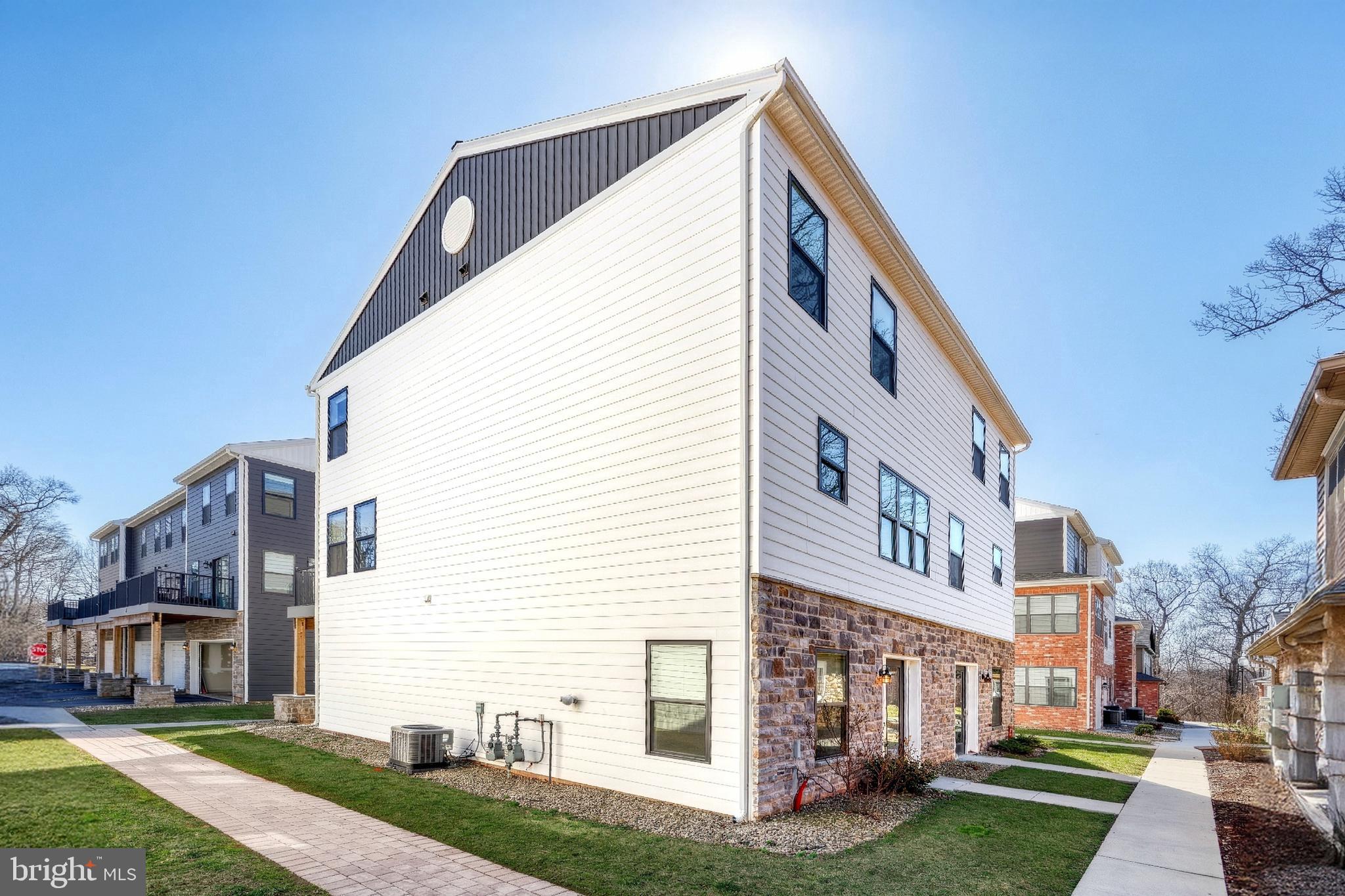 HIGH POINTE IN HERSHEY - Residential