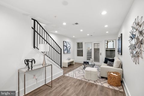 113 18TH STREET SE 1 WASHINGTON DC 20003