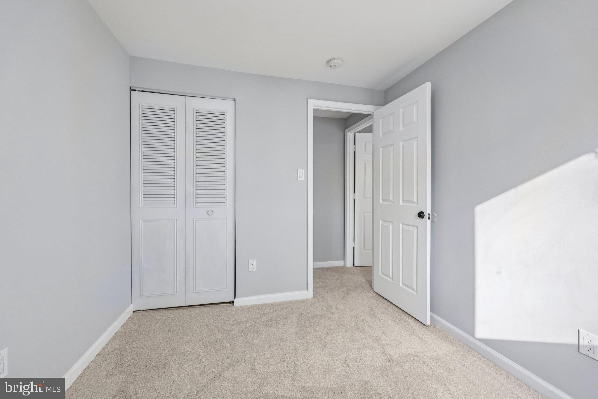 HUNINGTON RIDGE 2 - Residential