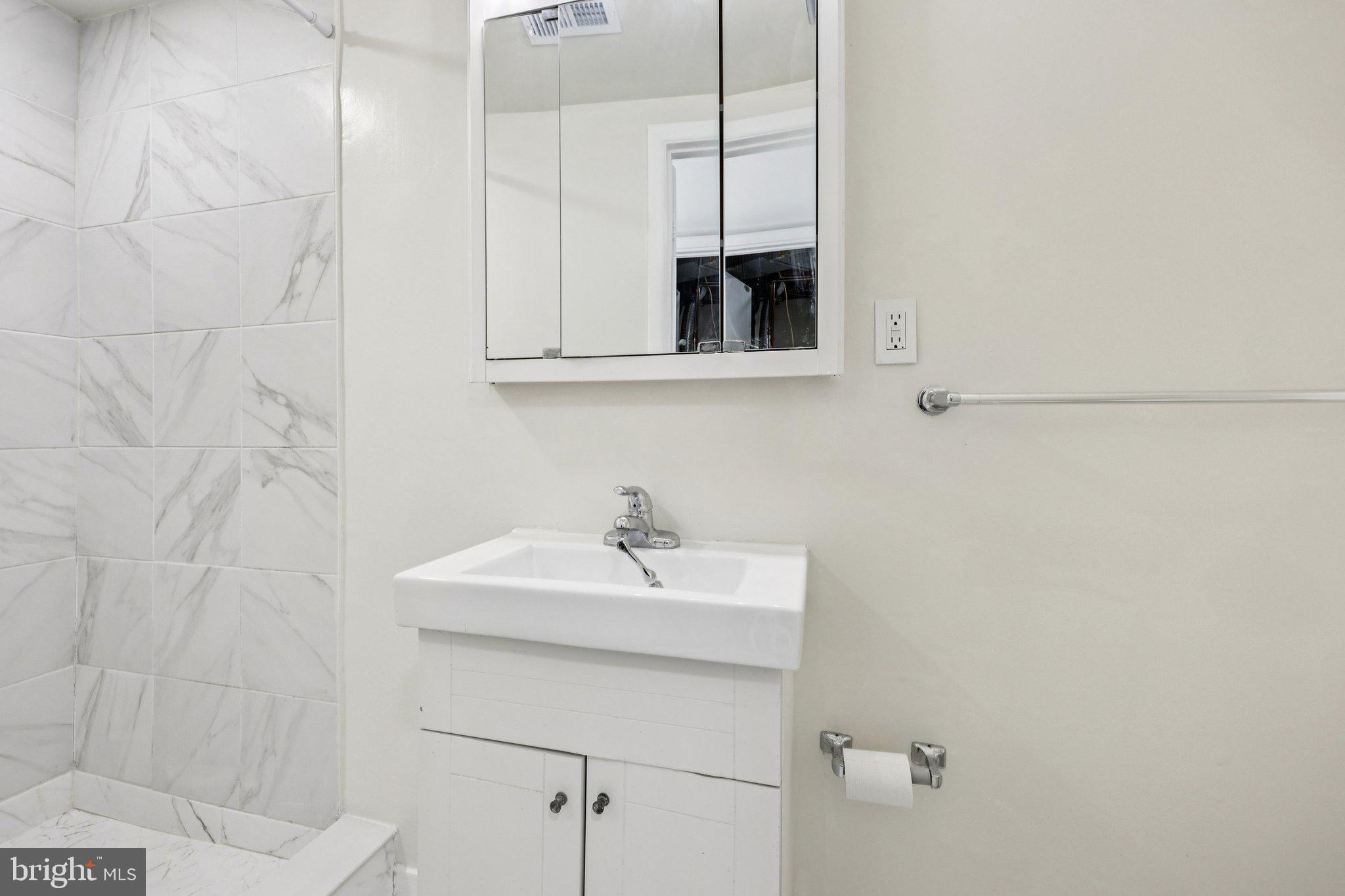 HUNINGTON RIDGE 2 - Residential