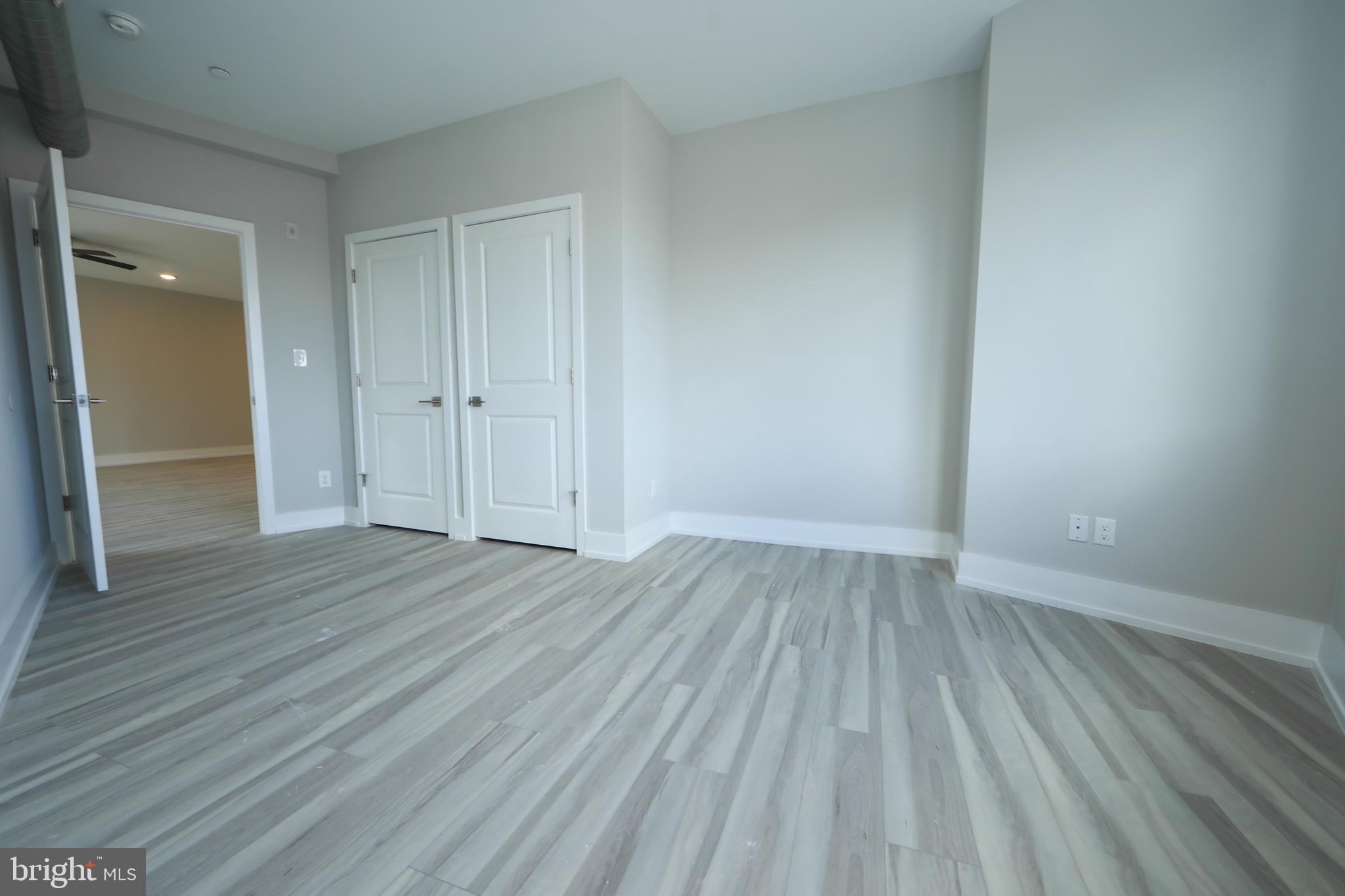 WEST KENSINGTON - Residential