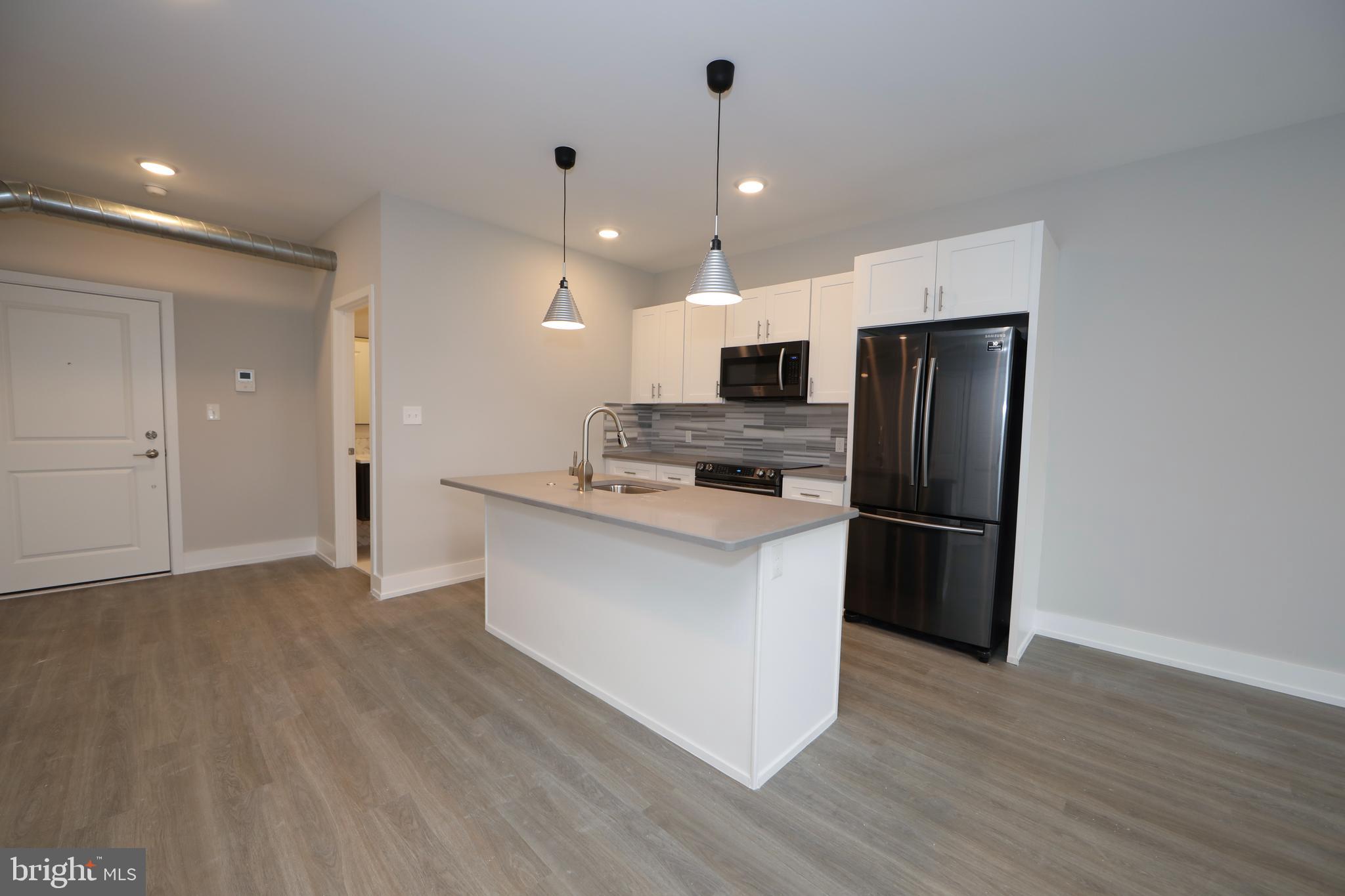 WEST KENSINGTON - Residential