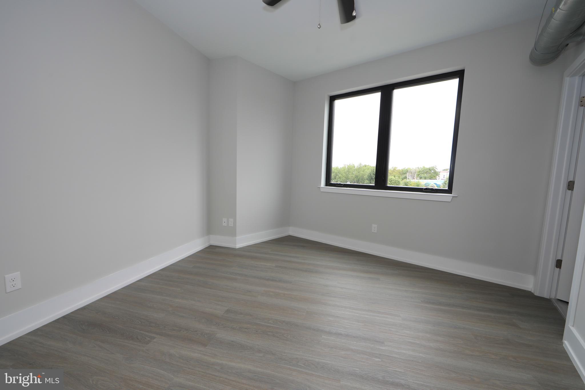 WEST KENSINGTON - Residential