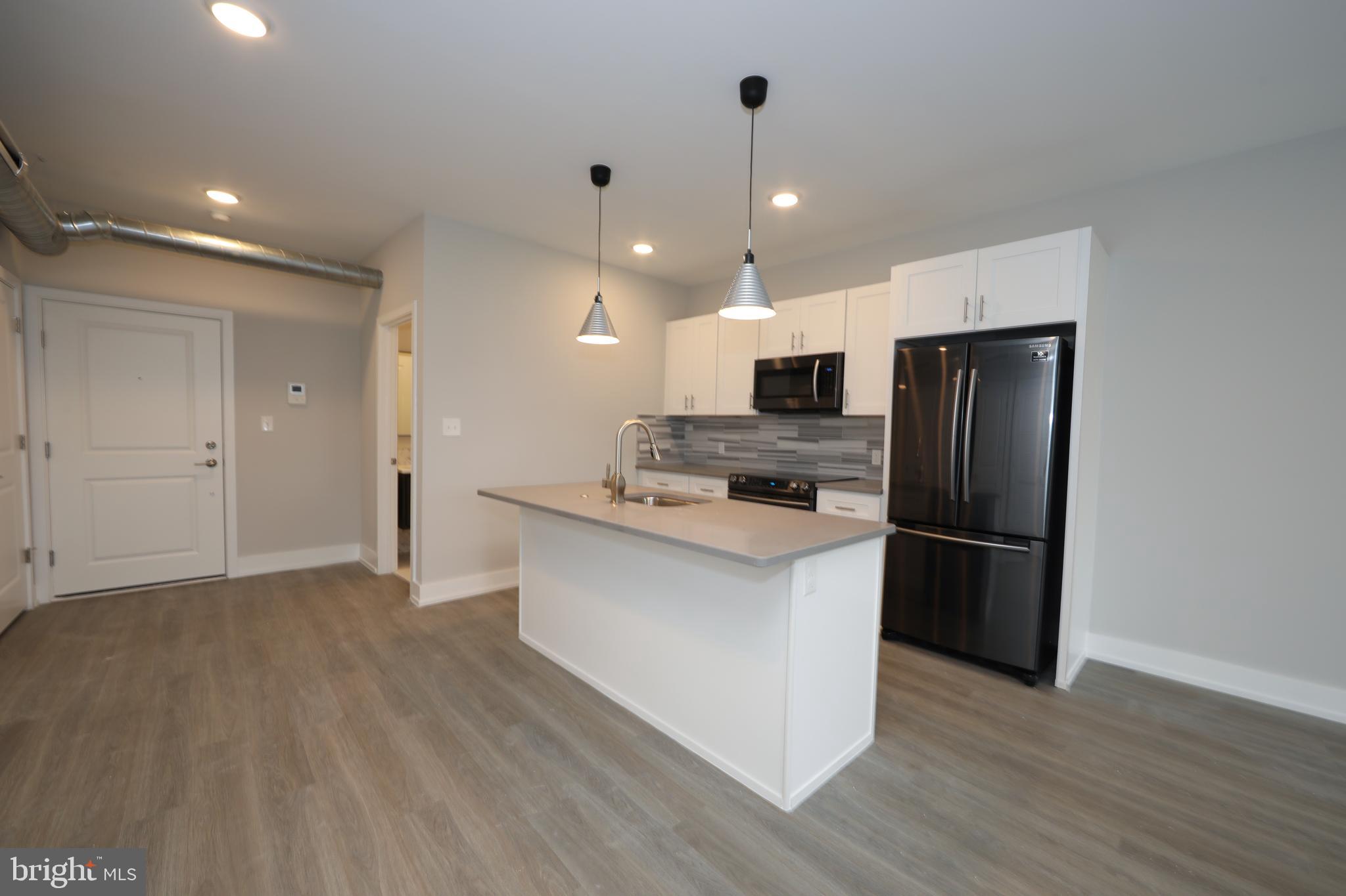 WEST KENSINGTON - Residential