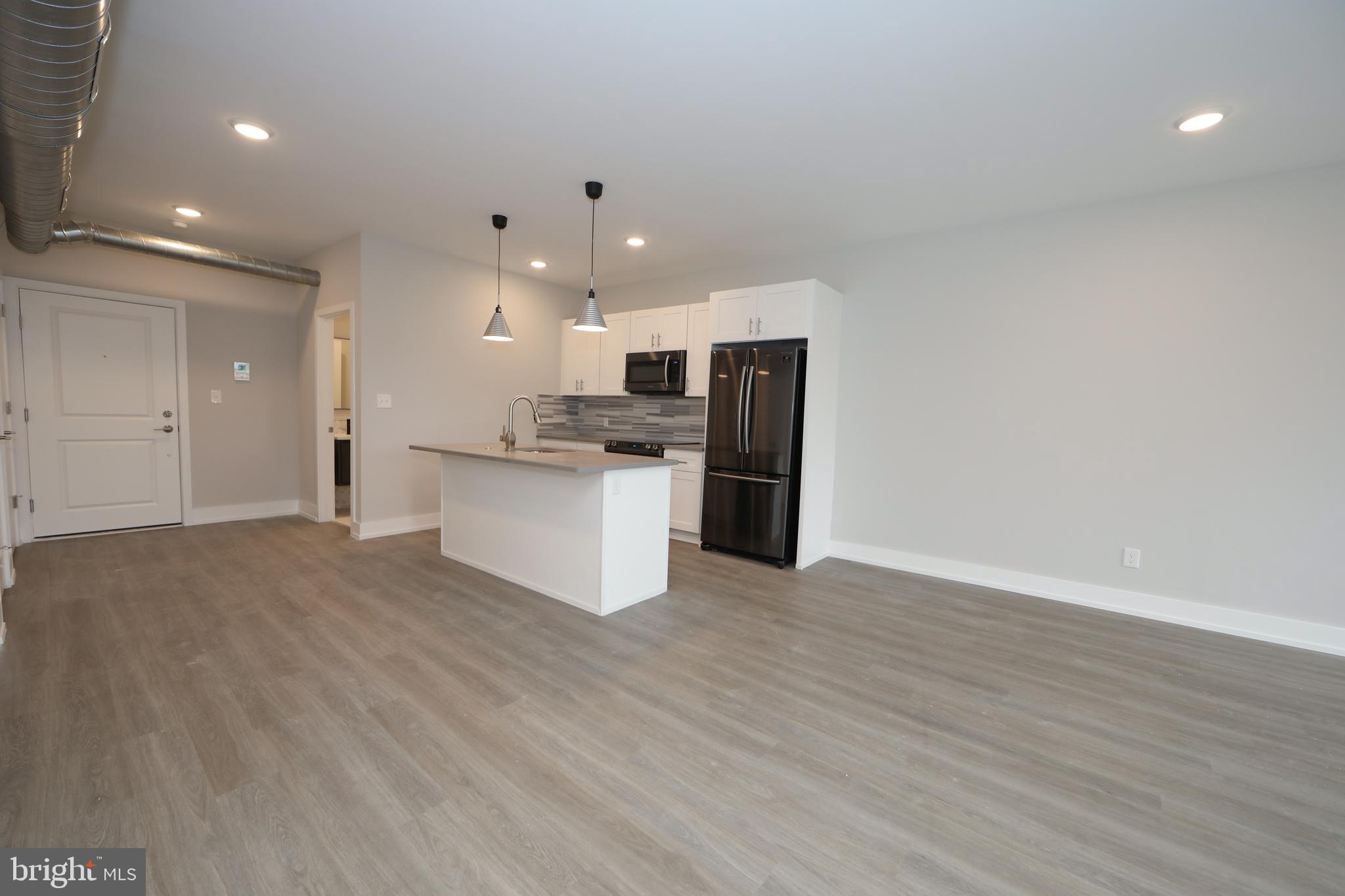 WEST KENSINGTON - Residential