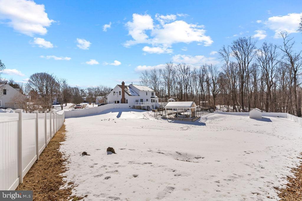 WOODMORE SOUTH - Residential